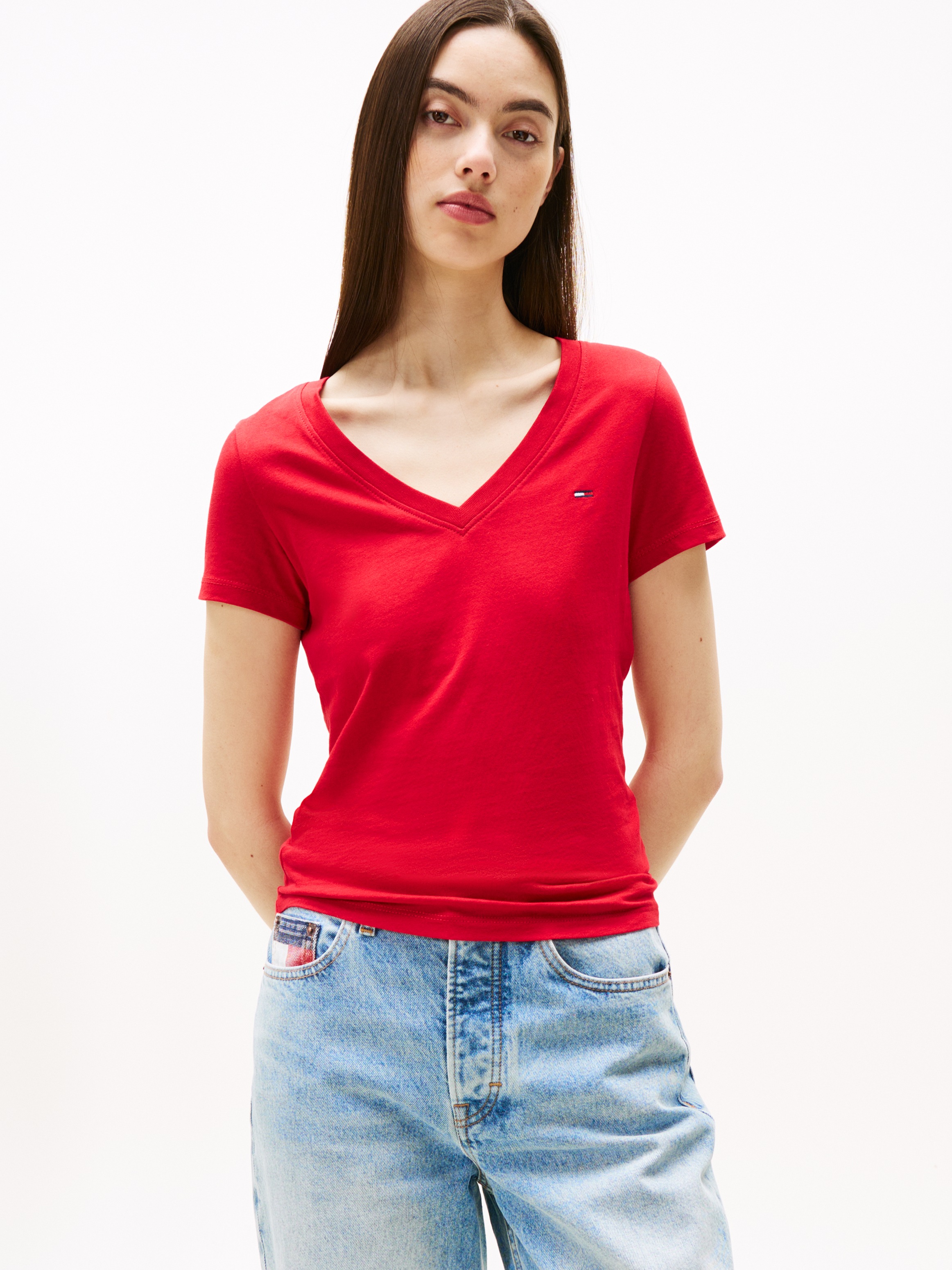 Tommy Jeans T-Shirt »TJW 2PACK V-NECK TEE«, (Packung, 2 tlg., 2-er Pack), mit Logostickerei