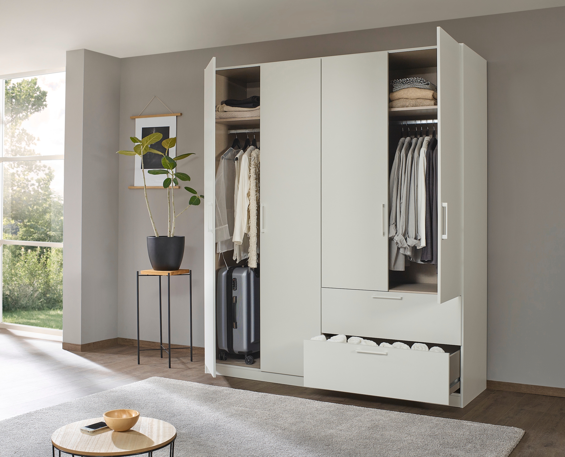 INOSIGN BY RAUCH Kleiderschrank »CHALLENGER«, Drehtürenschrank mit  geräumigen Schubladen MADE IN GERMANY
