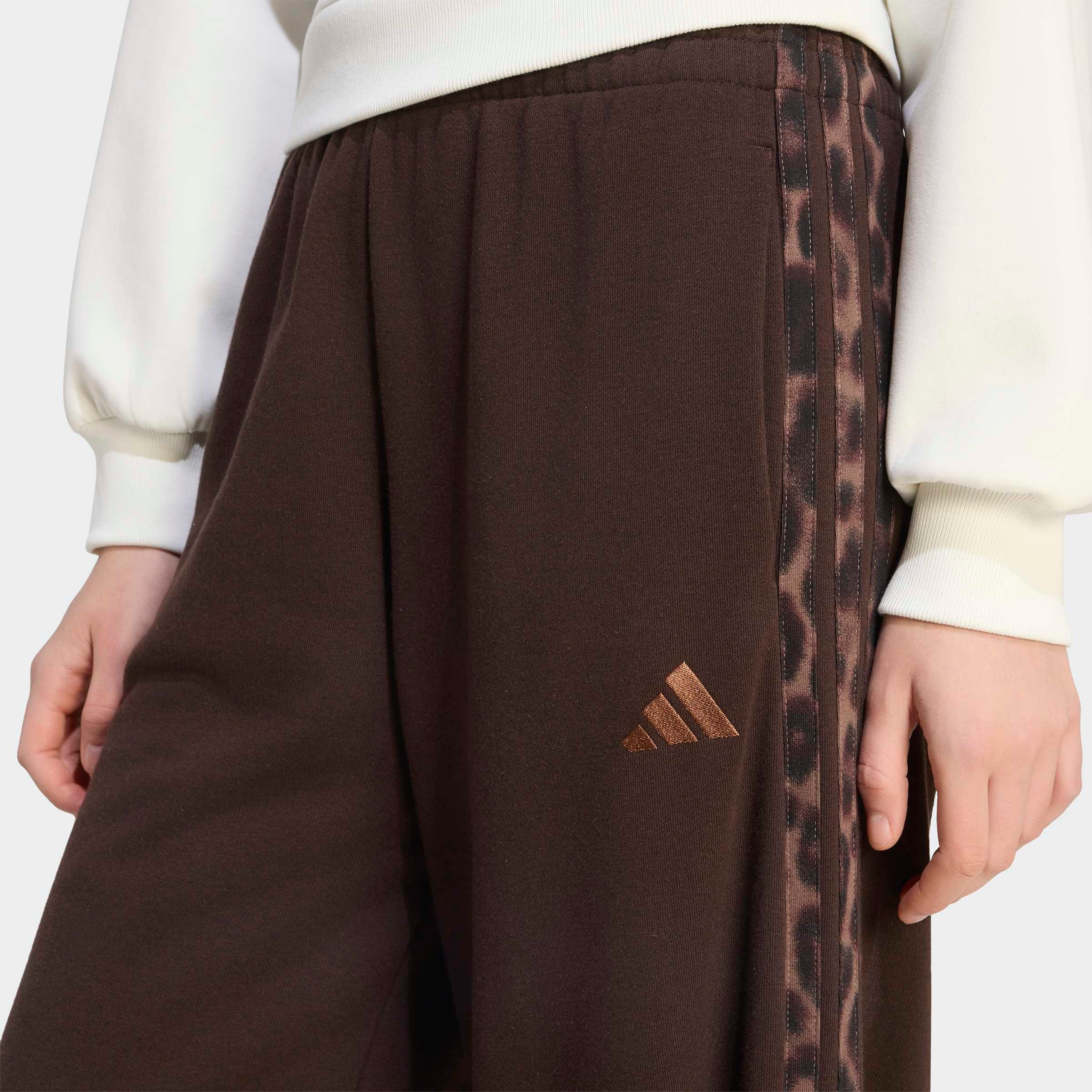 adidas Sportswear Sporthose »SEASONAL ESSENTIALS, ANIMALPRINT«