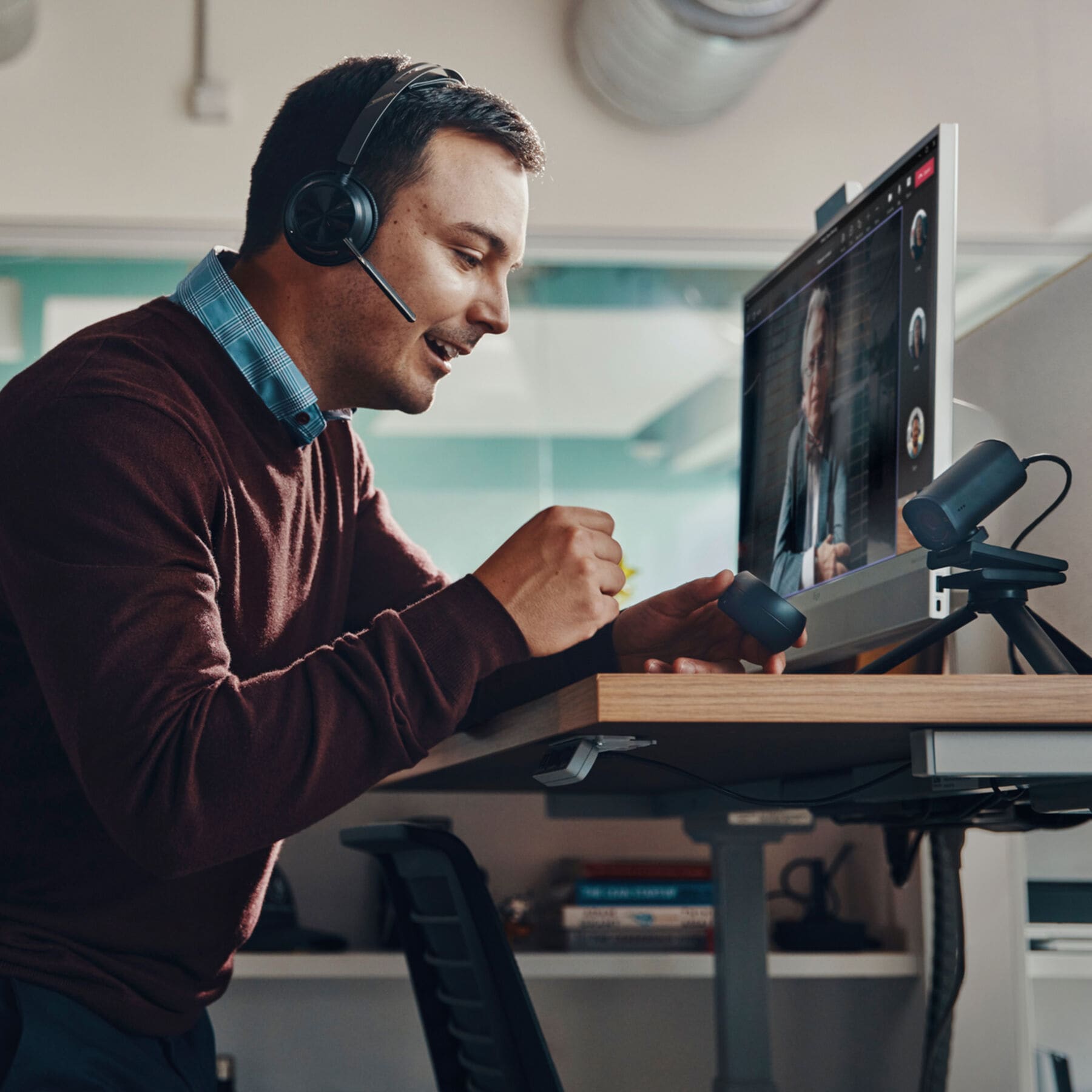HP Kopfhörer »Voyager Focus 2 USB-C-C-Headset, für Microsoft Teams zertifiziert, + U«