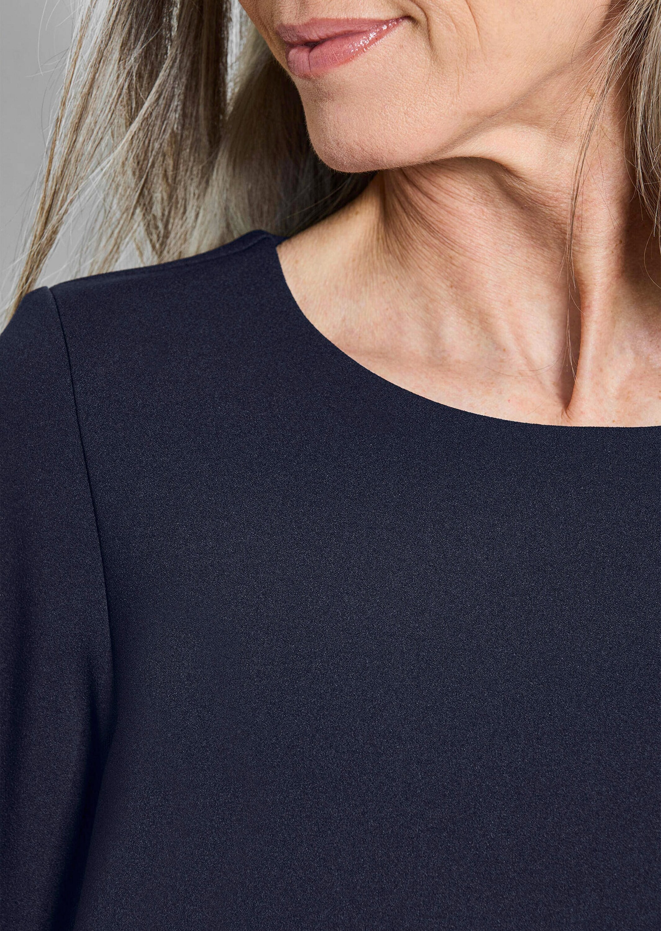 GOLDNER Etuikleid »Kurzgröße Jerseykleid mit Krepp-Qualität« seitliche Nahttaschen