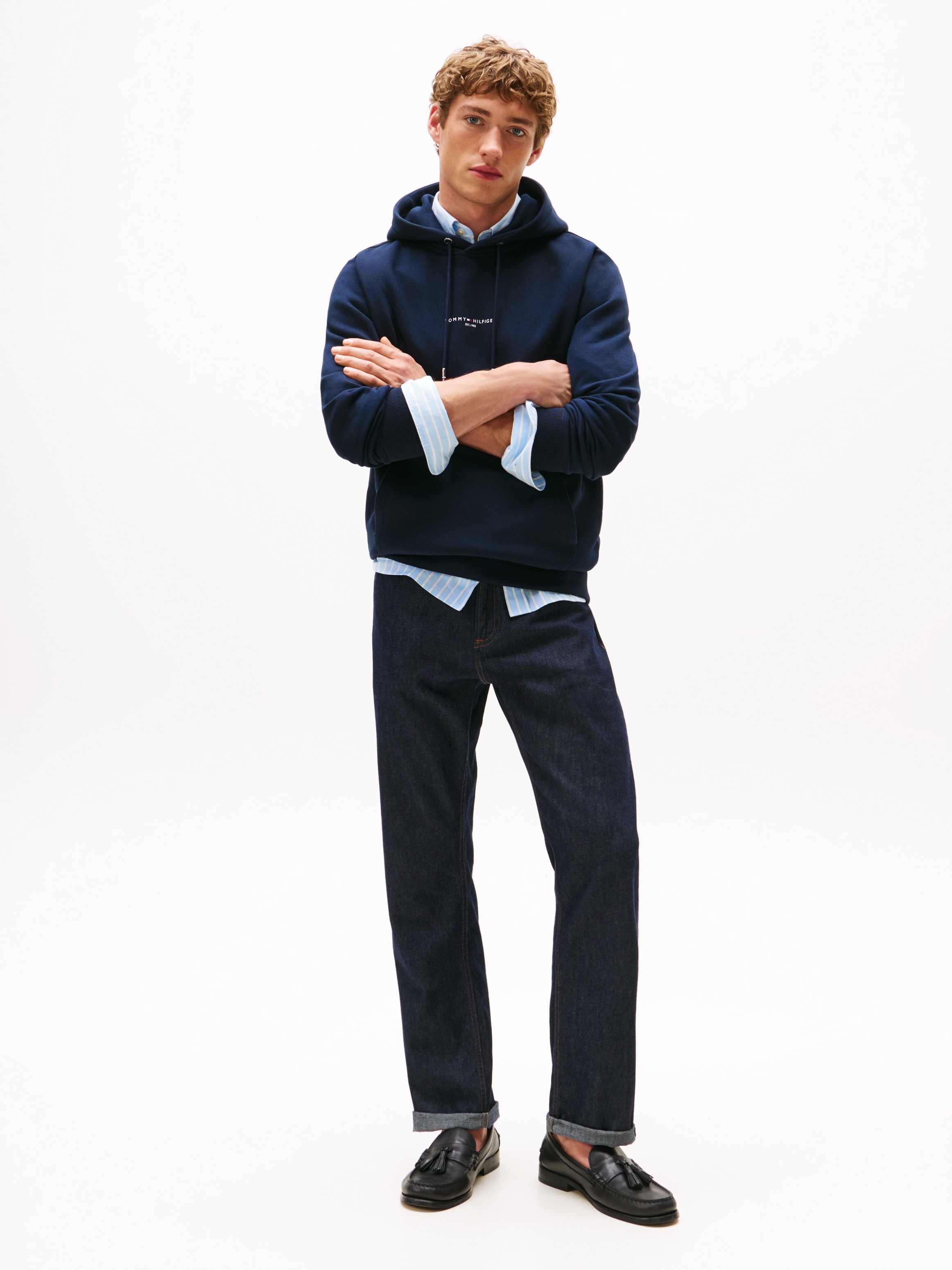 Tommy Hilfiger Hoodie »TOMMY LOGO TIPPED HOODY«, Tommy-Tape innen am Ausschnitt, Flag-Stickerei am Ärmel