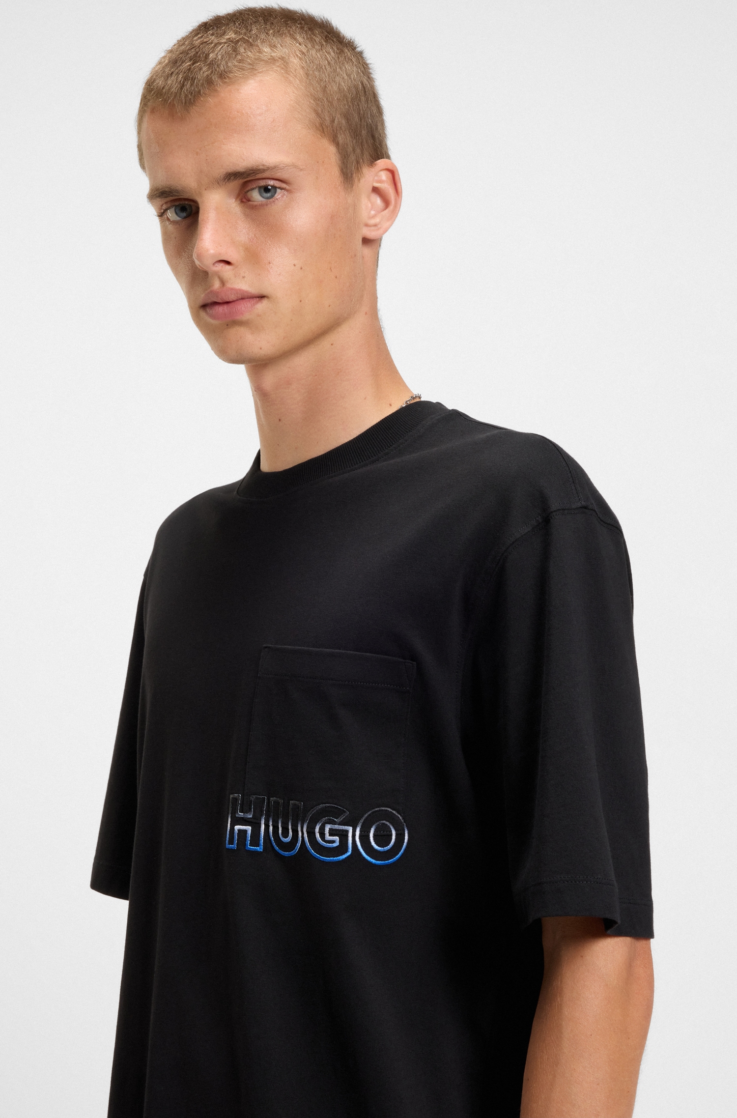 HUGO Blue T-Shirt »Nogoste«, Rundhalsausschnitt, regular fit, Brusttasche