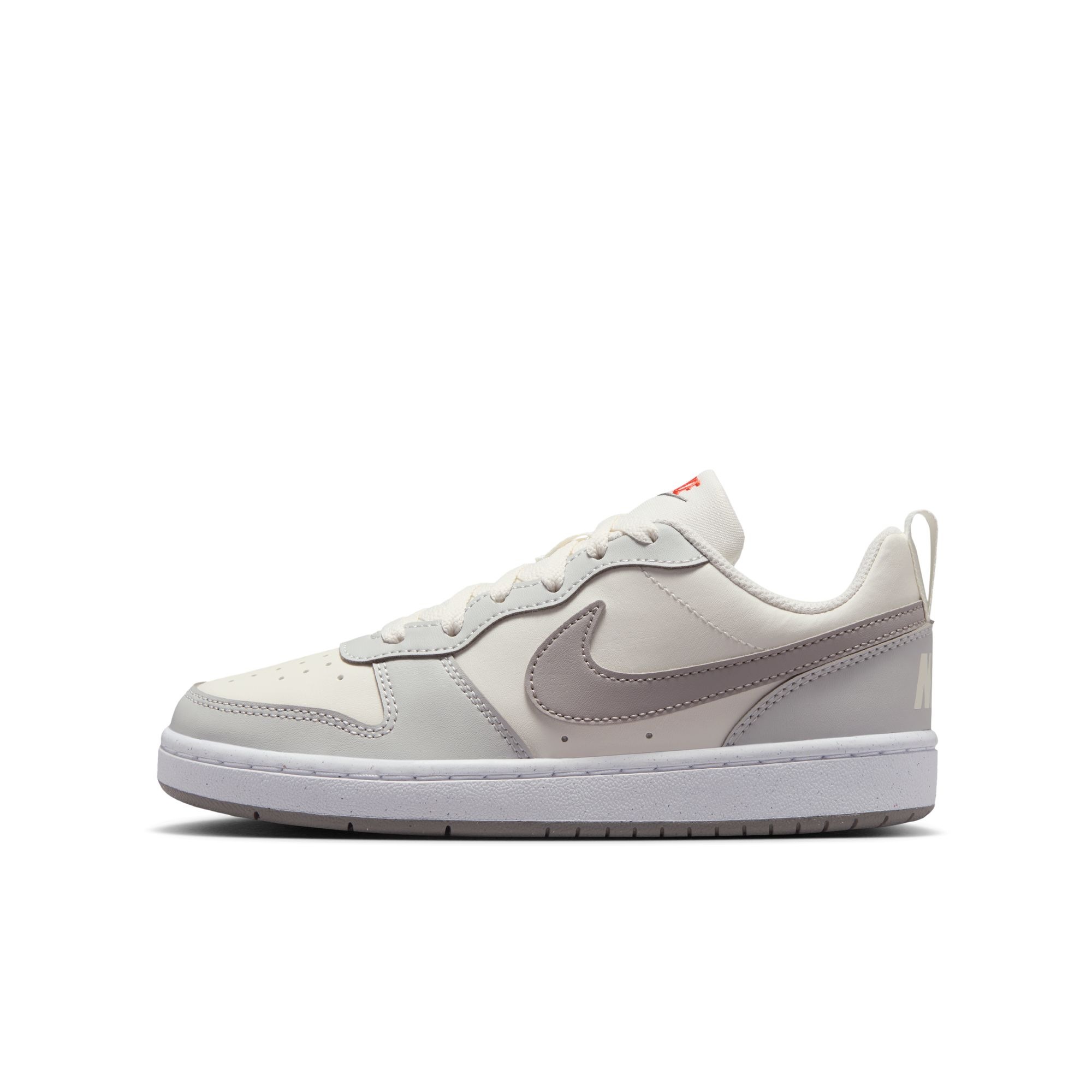 Nike Sportswear Sneaker »Court Borough Low Recraft (GS)«  Design auf den Spuren des Air Force 1
