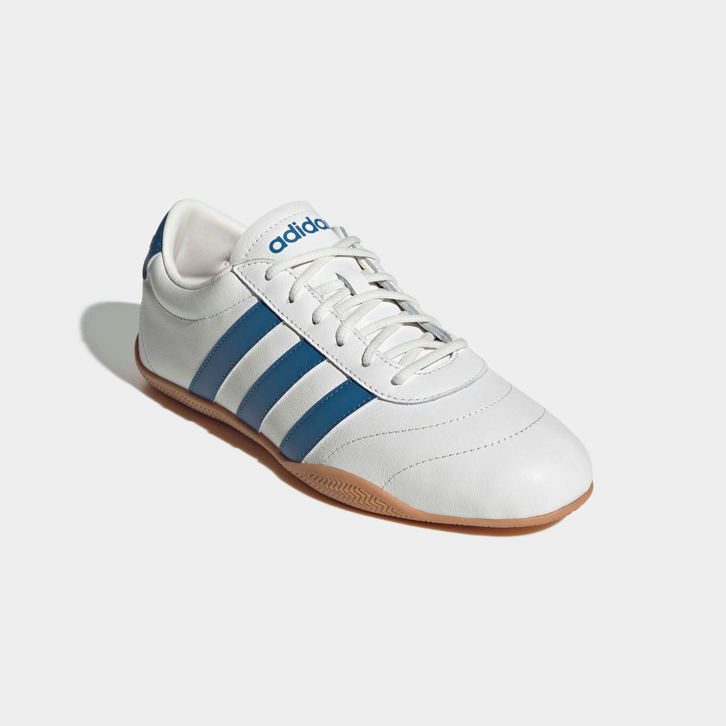 adidas Sportswear Sneaker »GRAND COURT LO«  Design auf den Spuren des adidas Superstar
