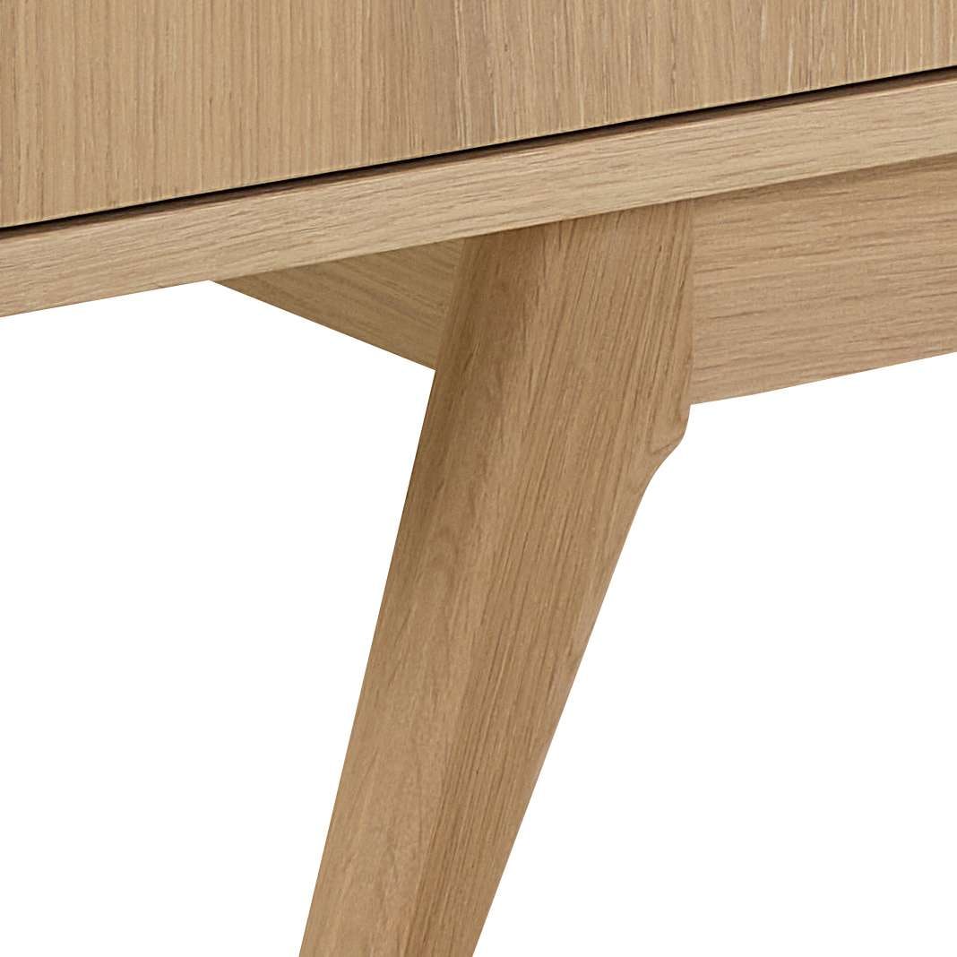ACTONA GROUP TV-Schrank »Marte - zeitlos & praktisch mit flexiblen Aufbewahrungsmöglichkeiten« Langlebiger TV-Tisch aus massiver Eiche mit viel Stauraum. B: 160 cm