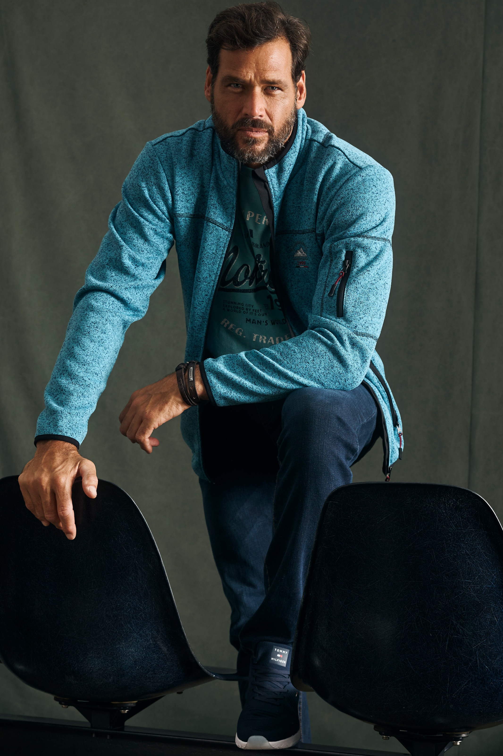 Man's World Strickfleecejacke, für die Übergangszeit, mit Reißverschlusstaschen, mit Stehkragen
