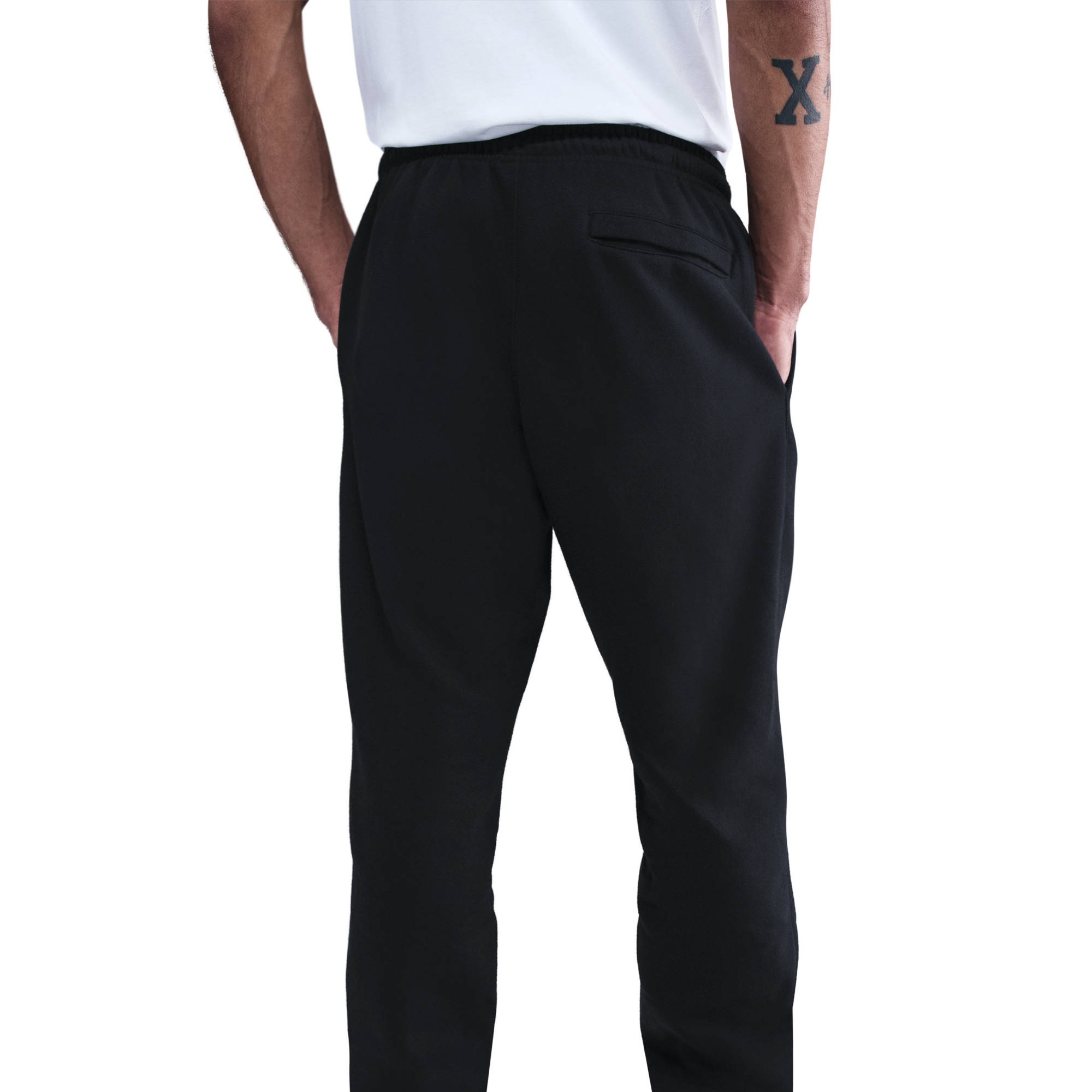 Nike Sportswear Sporthose »M NK CLUB BB CUFF PANT«  mit angerautem Fleece innen, mit seitlichen Taschen