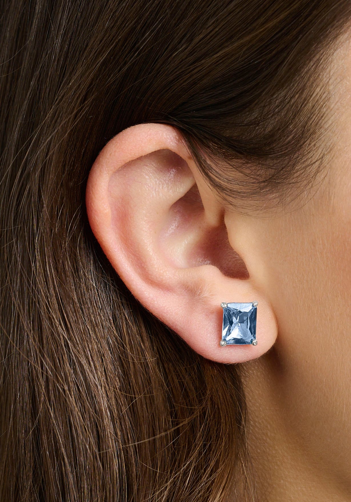 THOMAS SABO Paar Ohrstecker »blauer oder weißer Stein, H2201-009-1,-051-14,-414-14,-1-699-1«, mit Zirkonia (synth.), Spinell (synth.) oder Glas-Keramik Stein