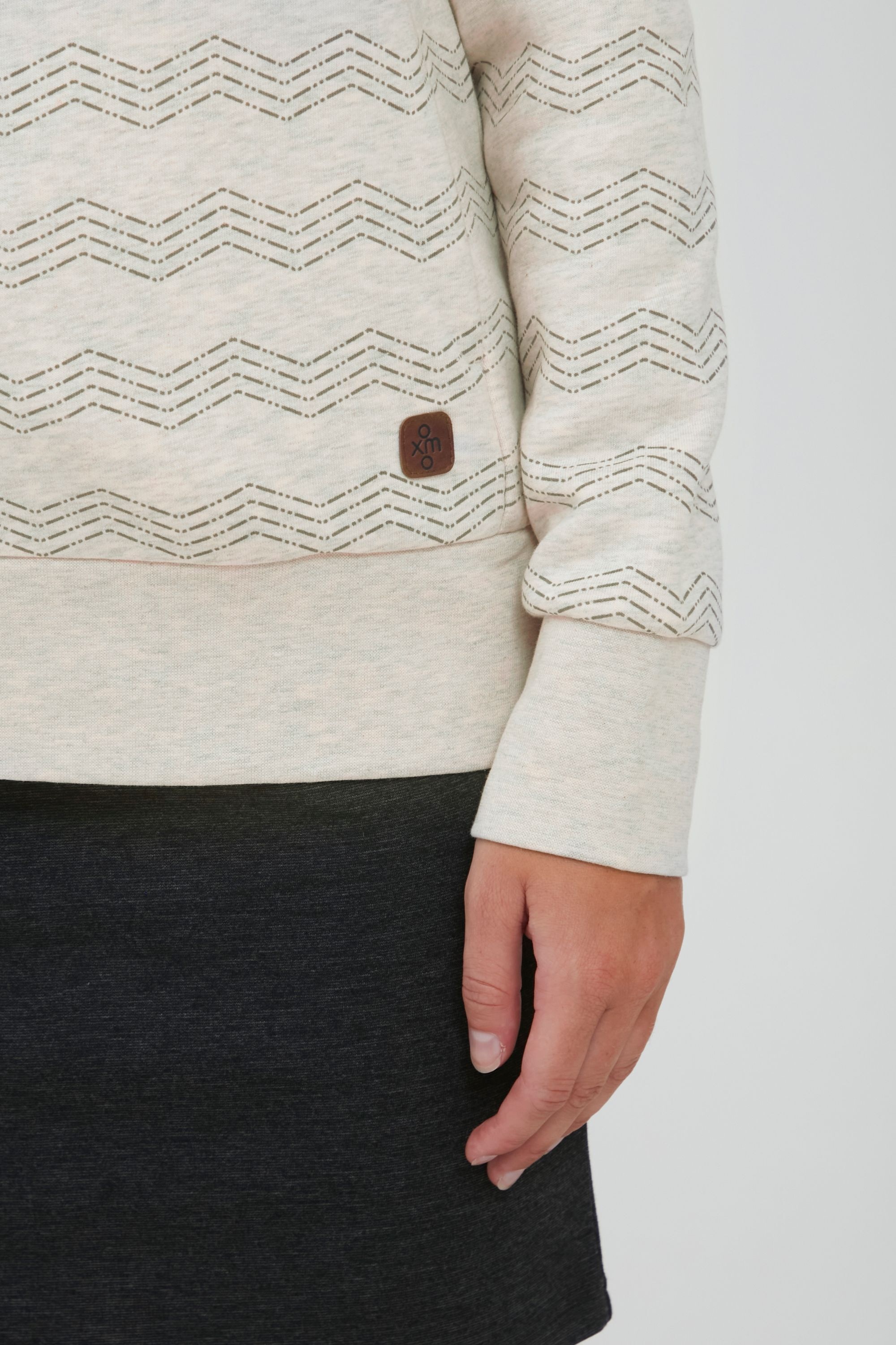 OXMO Sweatshirt »Sweatshirt OXVernita«
