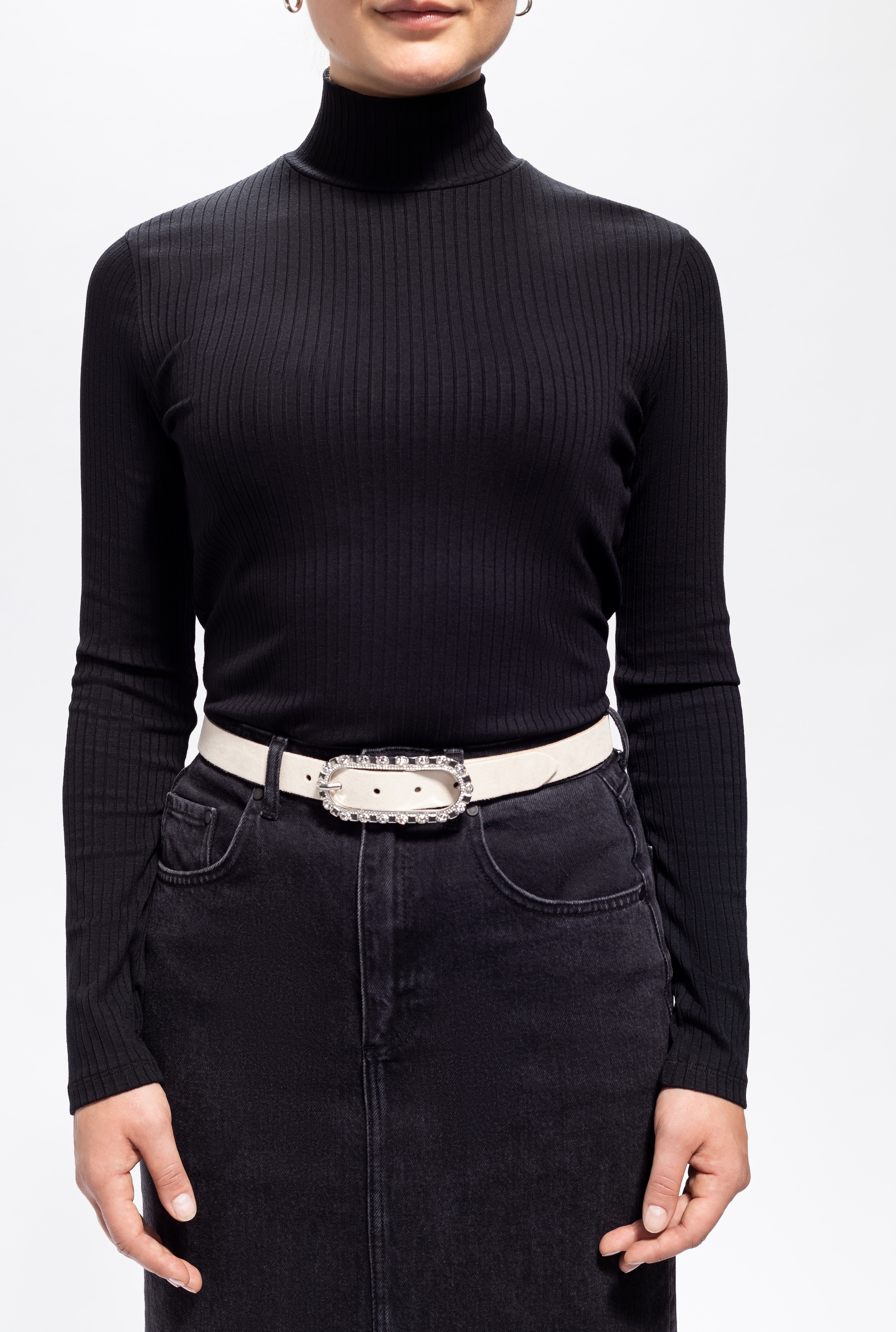 Tamaris Ledergürtel, femininer Look, Schließe mit Glitzersteinen besetzt
