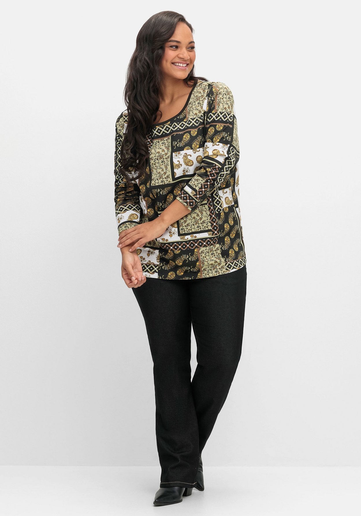 Sheego Langarmshirt »Langarmshirt im Patchwork-Mustermix«, im Patchwork-Mustermix
