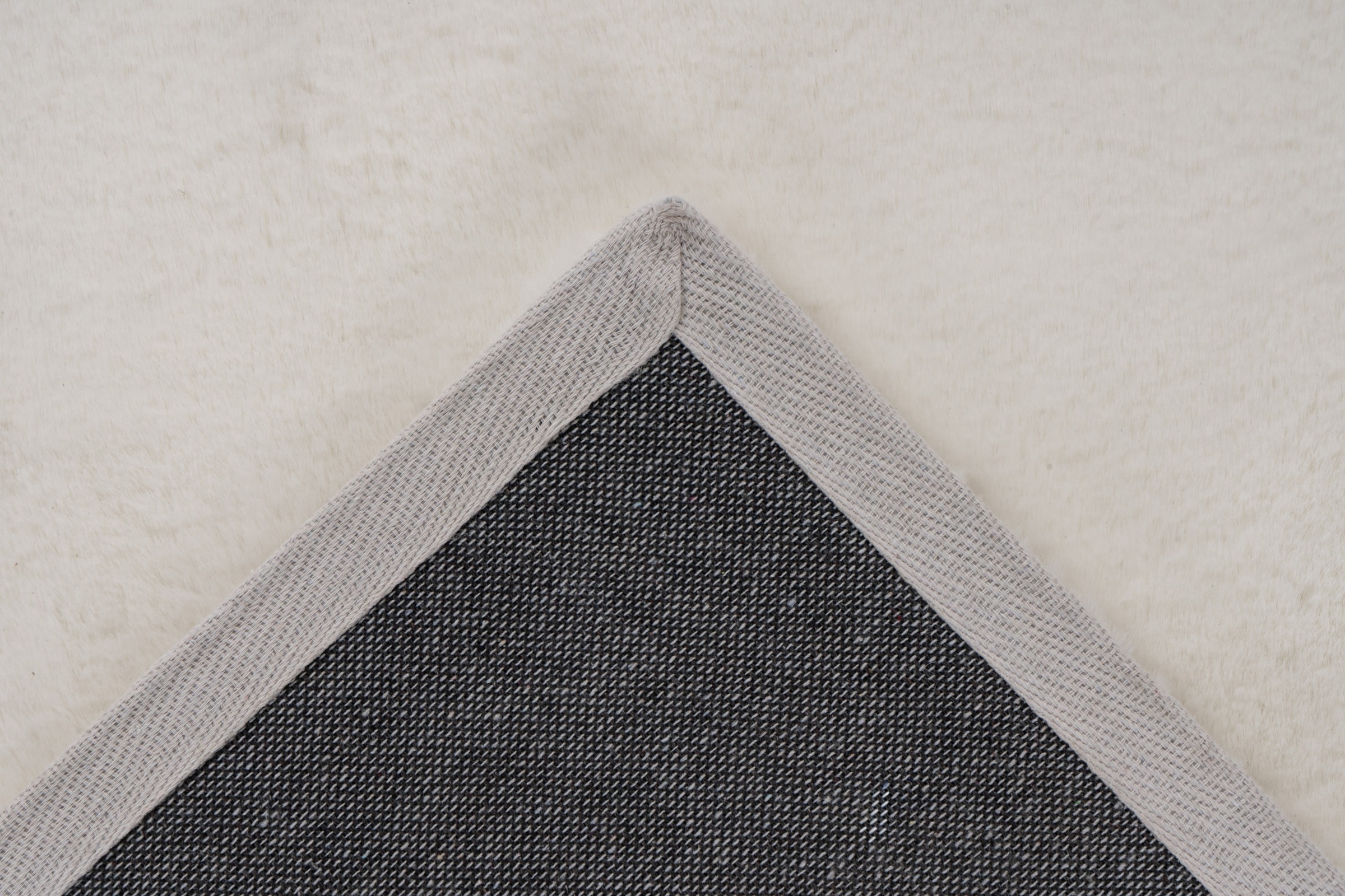 Kayoom Hochflor-Teppich »Emotion 525« rechteckig 27 mm Höhe Fell Haptik, weich kuschelig, alle Räume