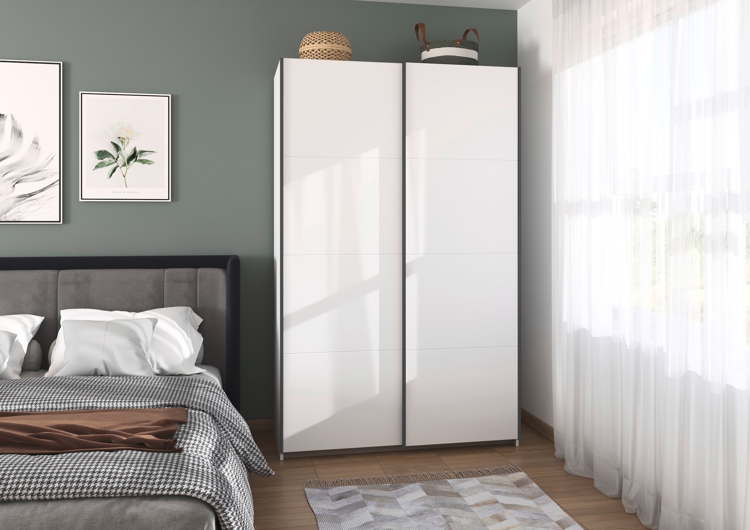 rauch Schwebetürenschrank »Kleiderschrank Schrank Garderobe Schlafzimmerschrank OXFORD«, (in 3 verschiedenen Ausstattungen BASIC/CLASSIC/PREMIUM), mit Griffleisten aus Metall, auch für kleinere Räume MADE IN GERMANY