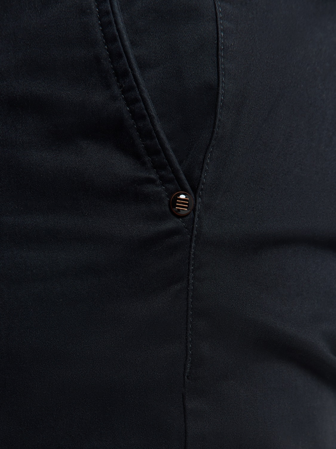 NO EXCESS Chinohose, mit Garmend-Dyed-Finish