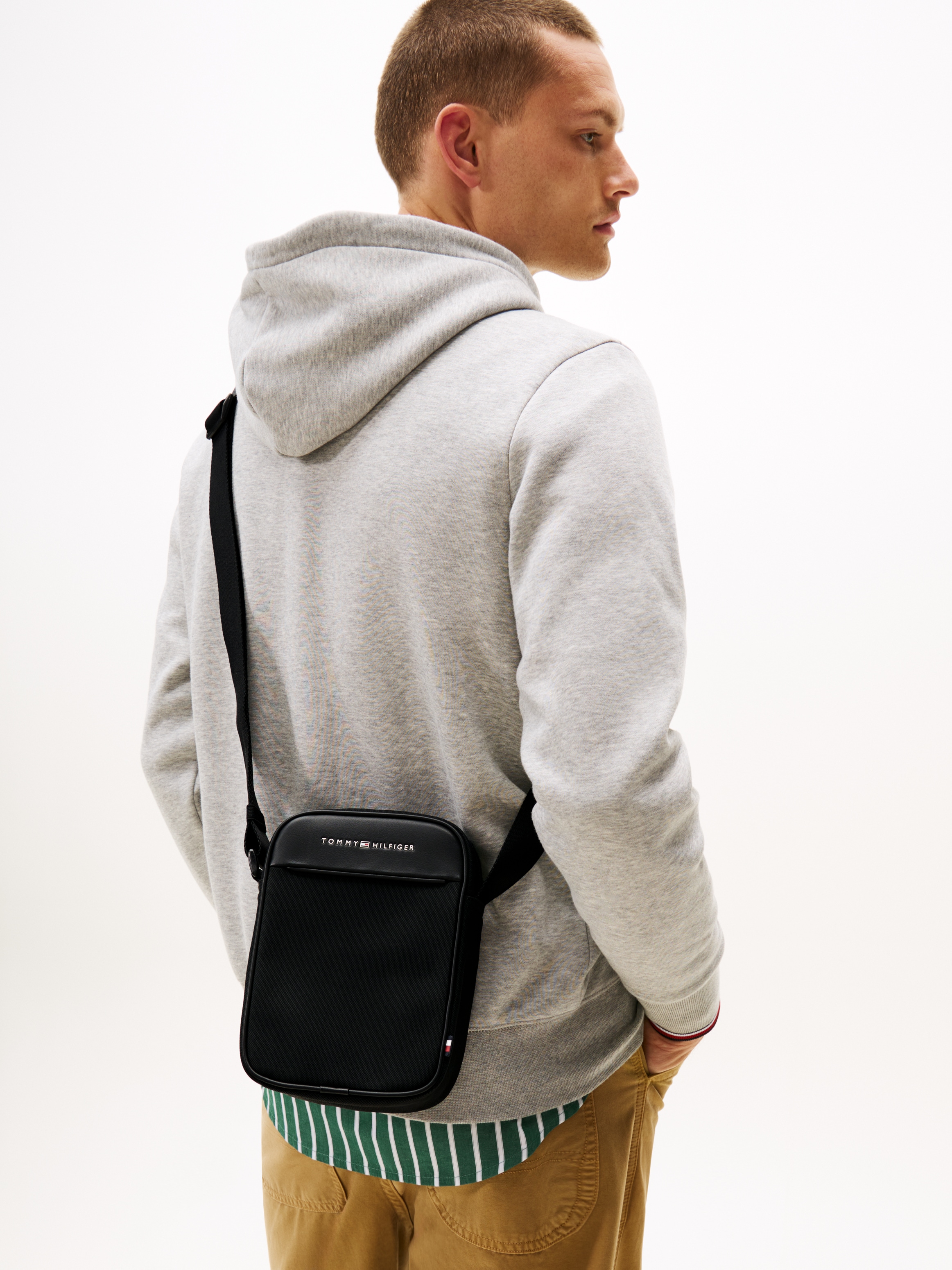 Tommy Hilfiger Mini Bag »TH FOUNDATION MINI REPORTER«, Men Umhängetasche, Schultertasche mit Logoschriftzug