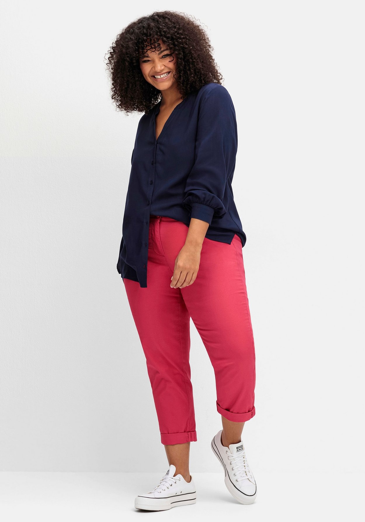 Sheego Longbluse »Longbluse mit tonigen Stickereien«