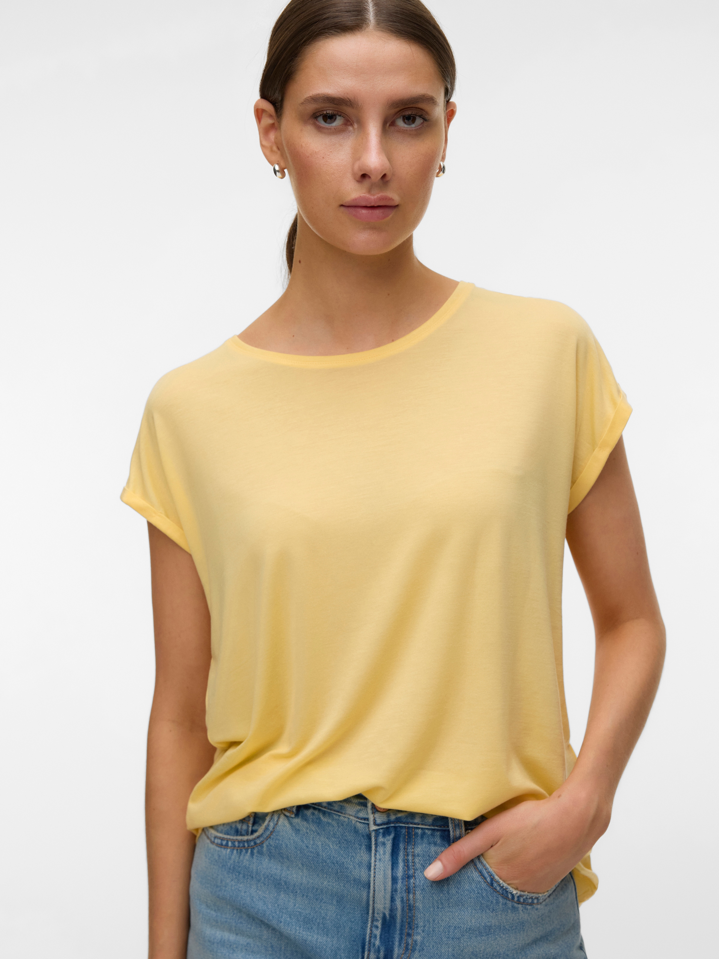 Vero Moda Rundhalsshirt »VMAVA PLAIN SS TOP GAJRS NOOS« Materialmix, regular fit