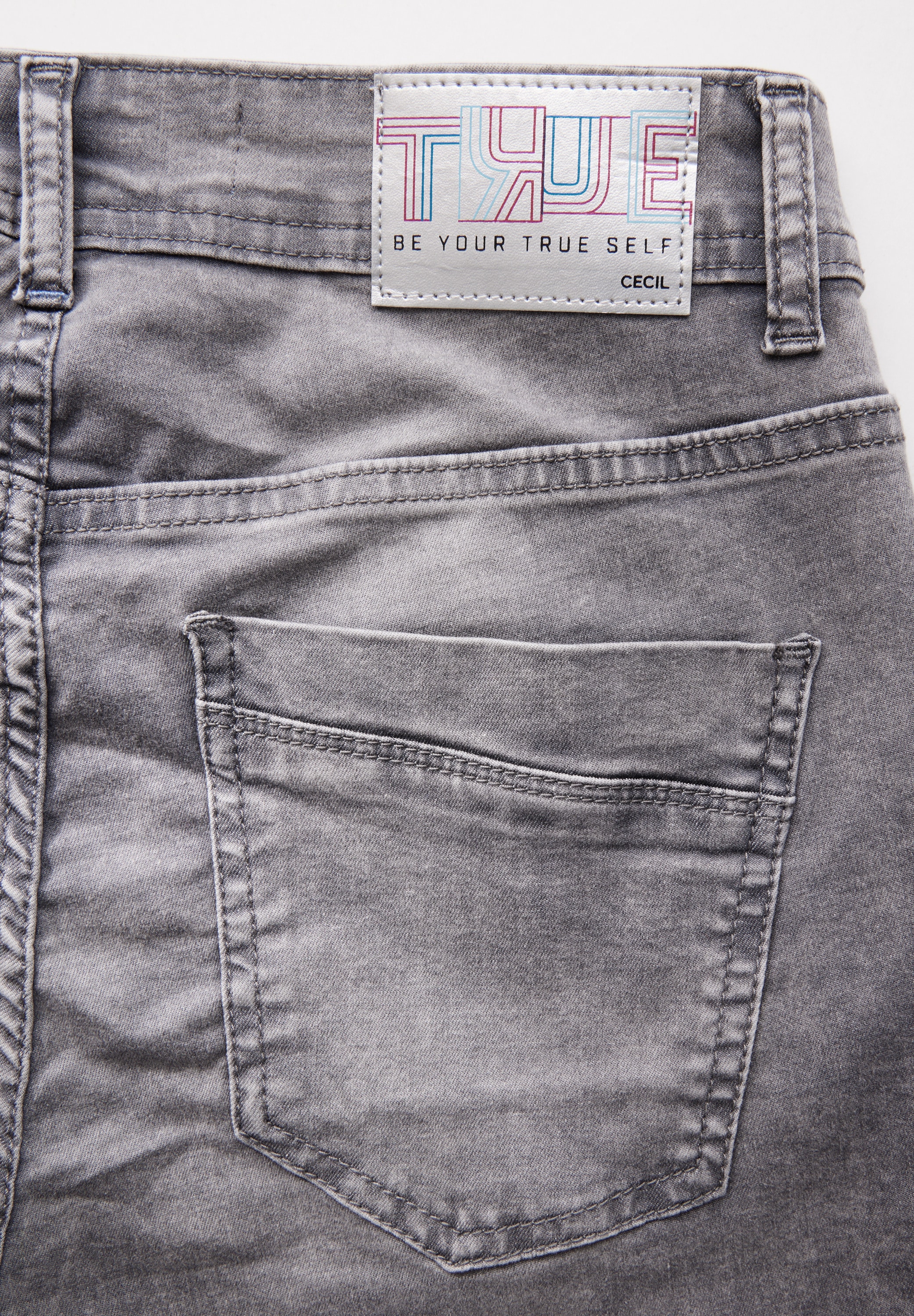 Cecil Slim-fit-Jeans »Style Toronto«, im Bootcut Fit