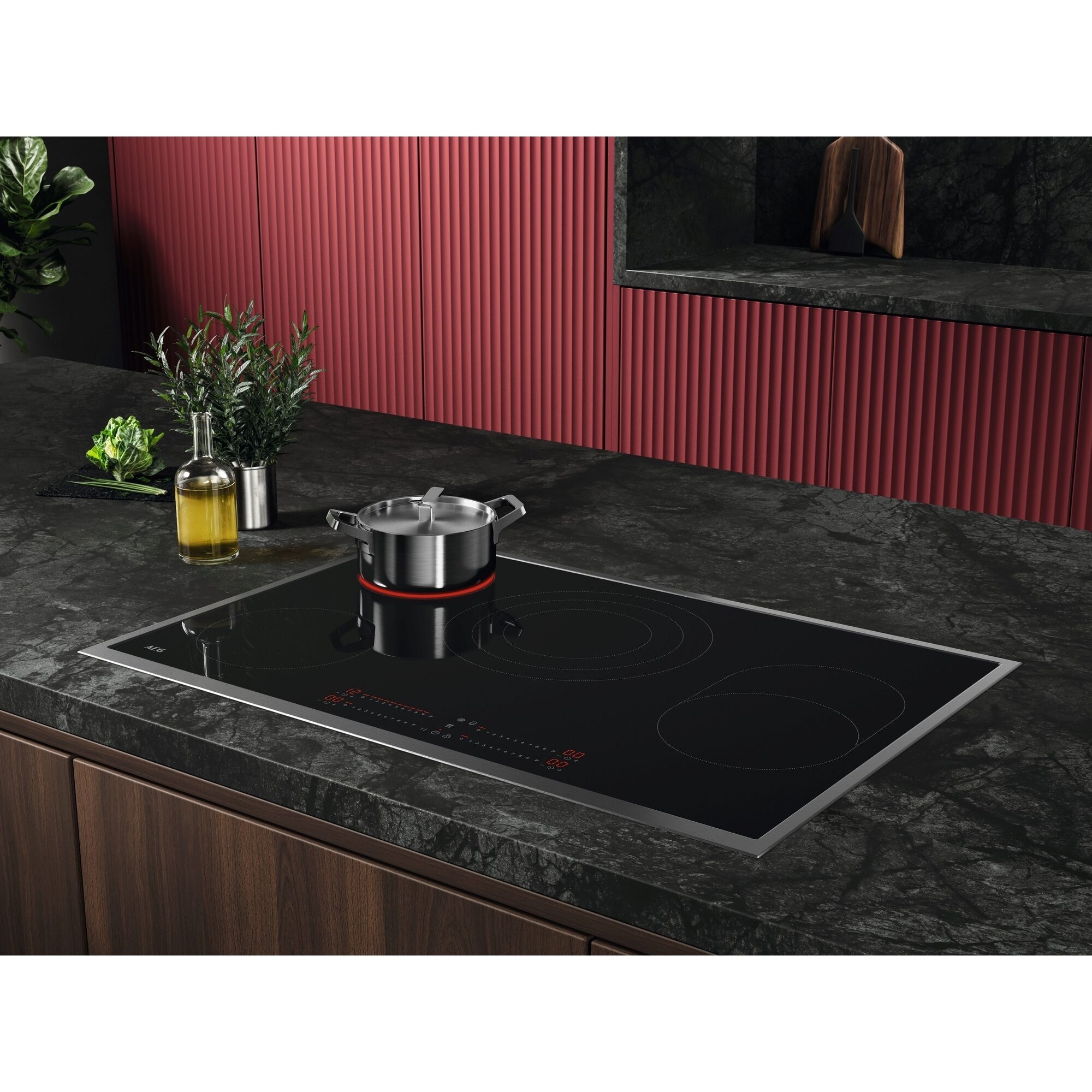 AEG Elektro-Kochfeld »TI84HAF7XB« Rapid‑Power Made in Germany: Kürzere Aufheizzeiten beim Kochen