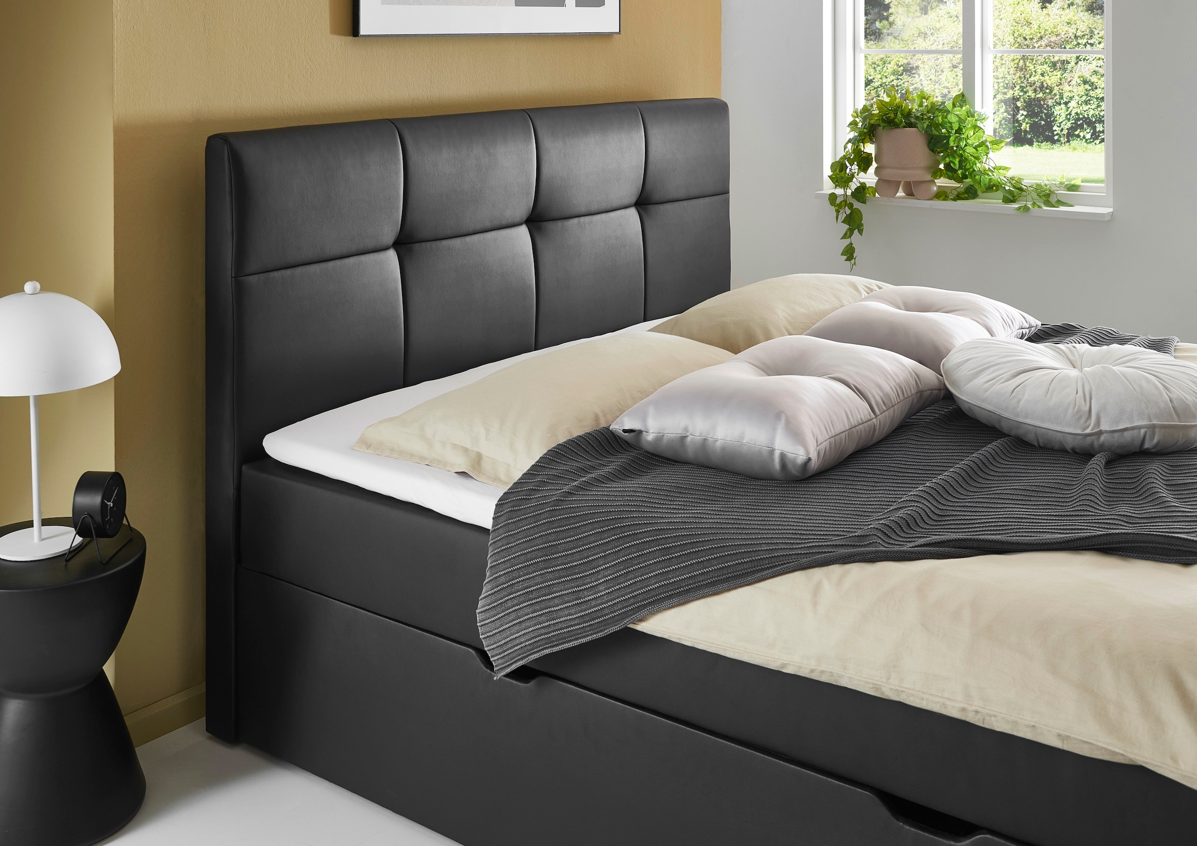 PLACES OF STYLE Boxbett »Mizzana inkl. Bettkasten, erhältlich in der Größe 180x200cm, H3« Bezug aus Kunstleder, inkl. PU-Schaumtopper