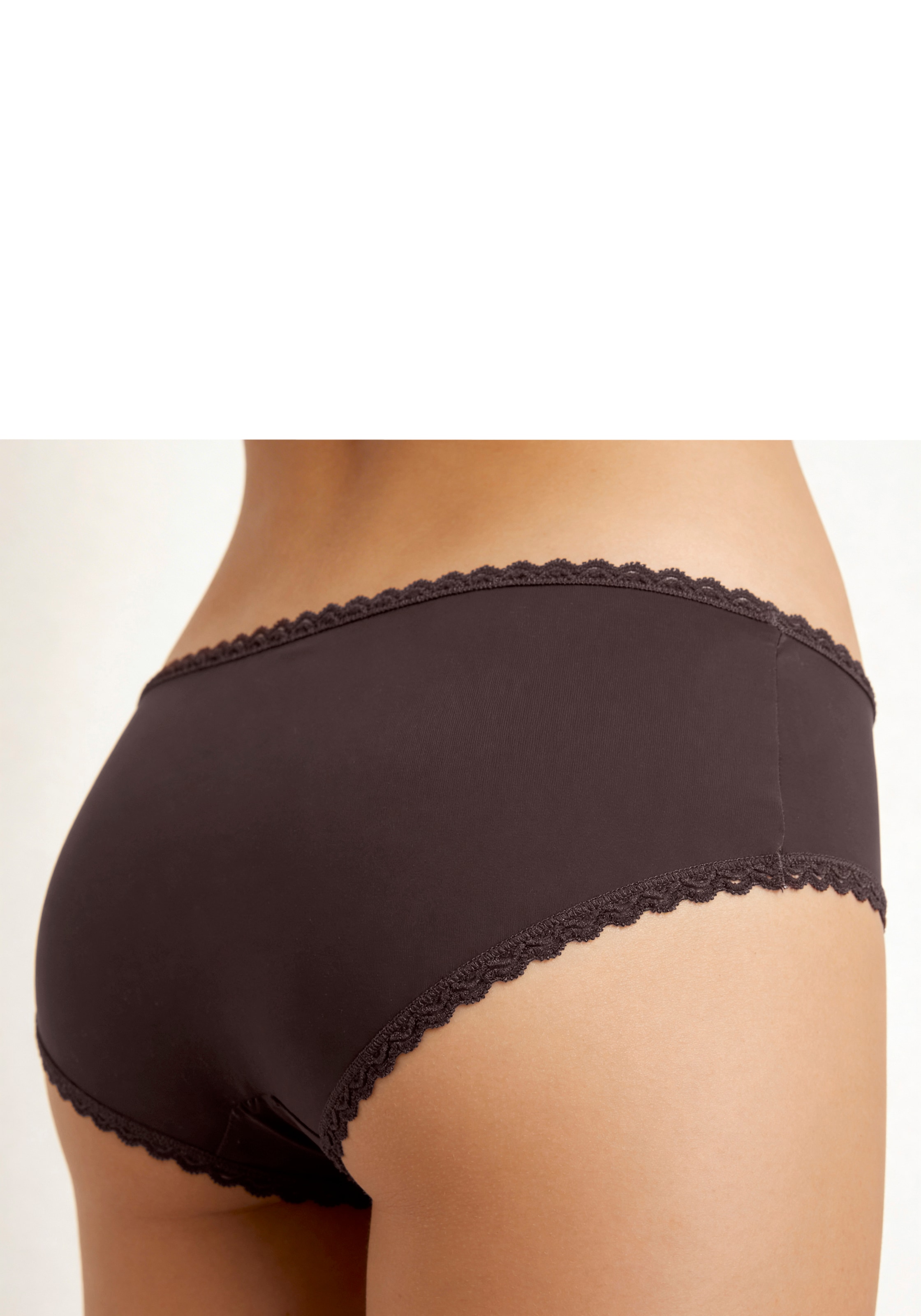 s.Oliver Panty »Camille« mit feiner Spitzenborte