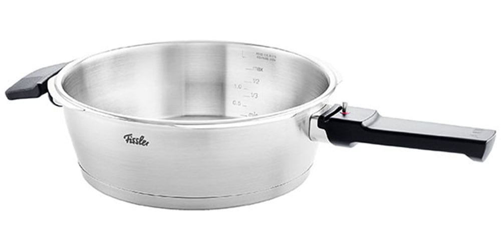 Fissler Schnellkochtopf »Vitavit® Premium Edelstahl Dampfkochtopf mit Einsatz Induktion« 3 tlg. Edelstahl 18/10