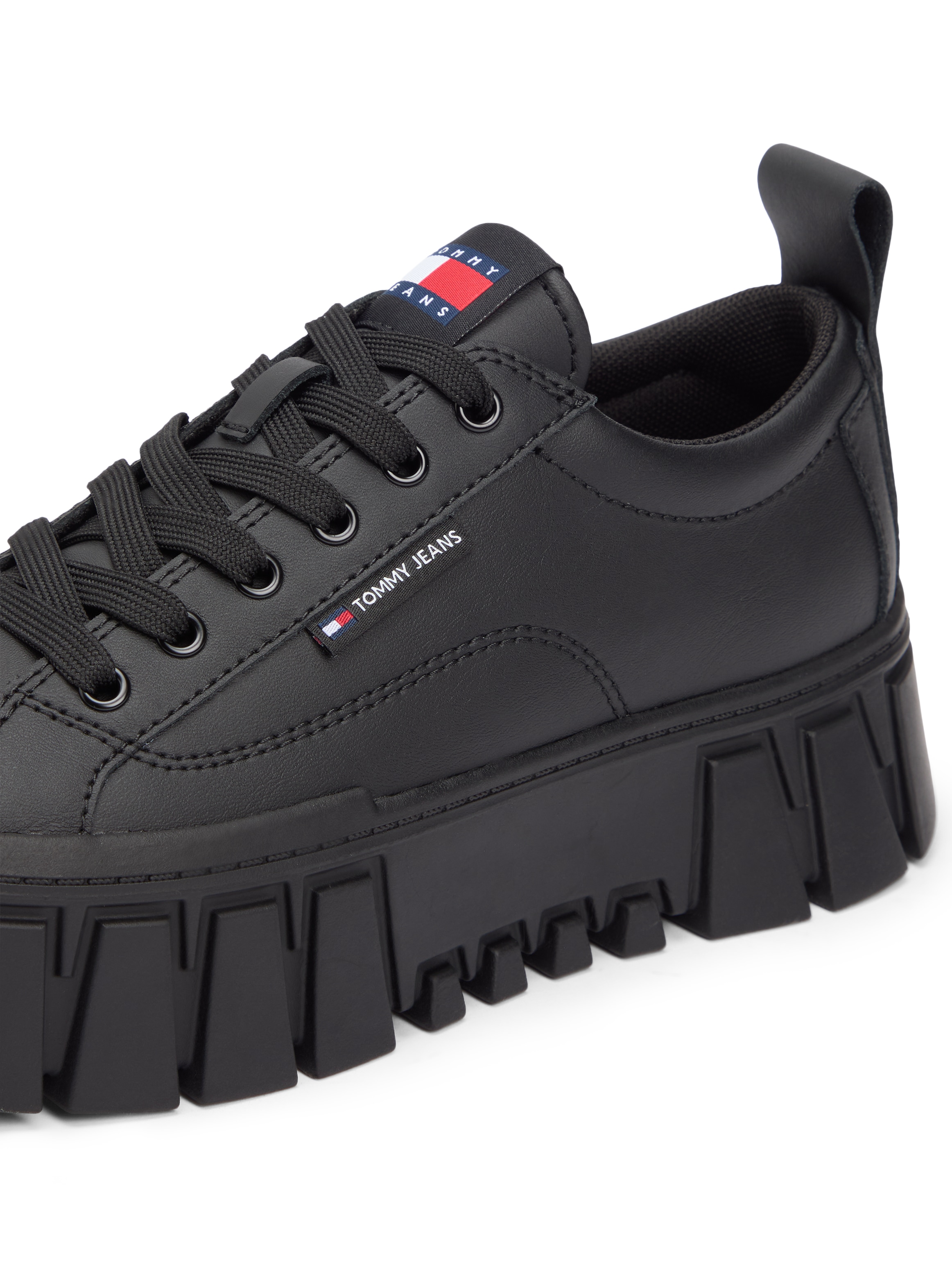 Tommy Jeans Plateausneaker »TJW VULC FLATFORM LEATHER«  , Freizeitschuh, Halbschuh, Schnürschuh mit dezenten Ziernähten