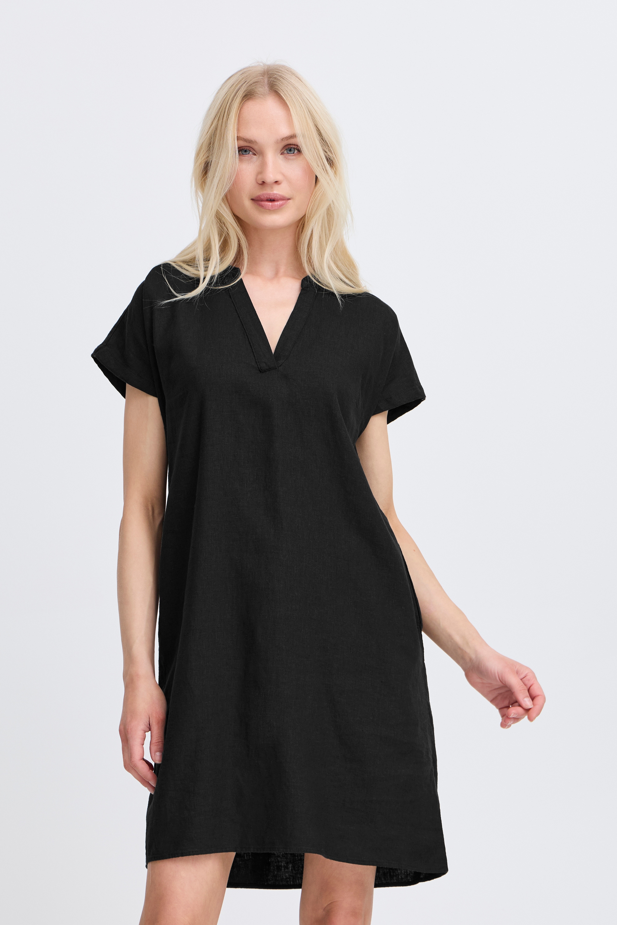 b.young Midikleid »Kleid BYFALAKKA«