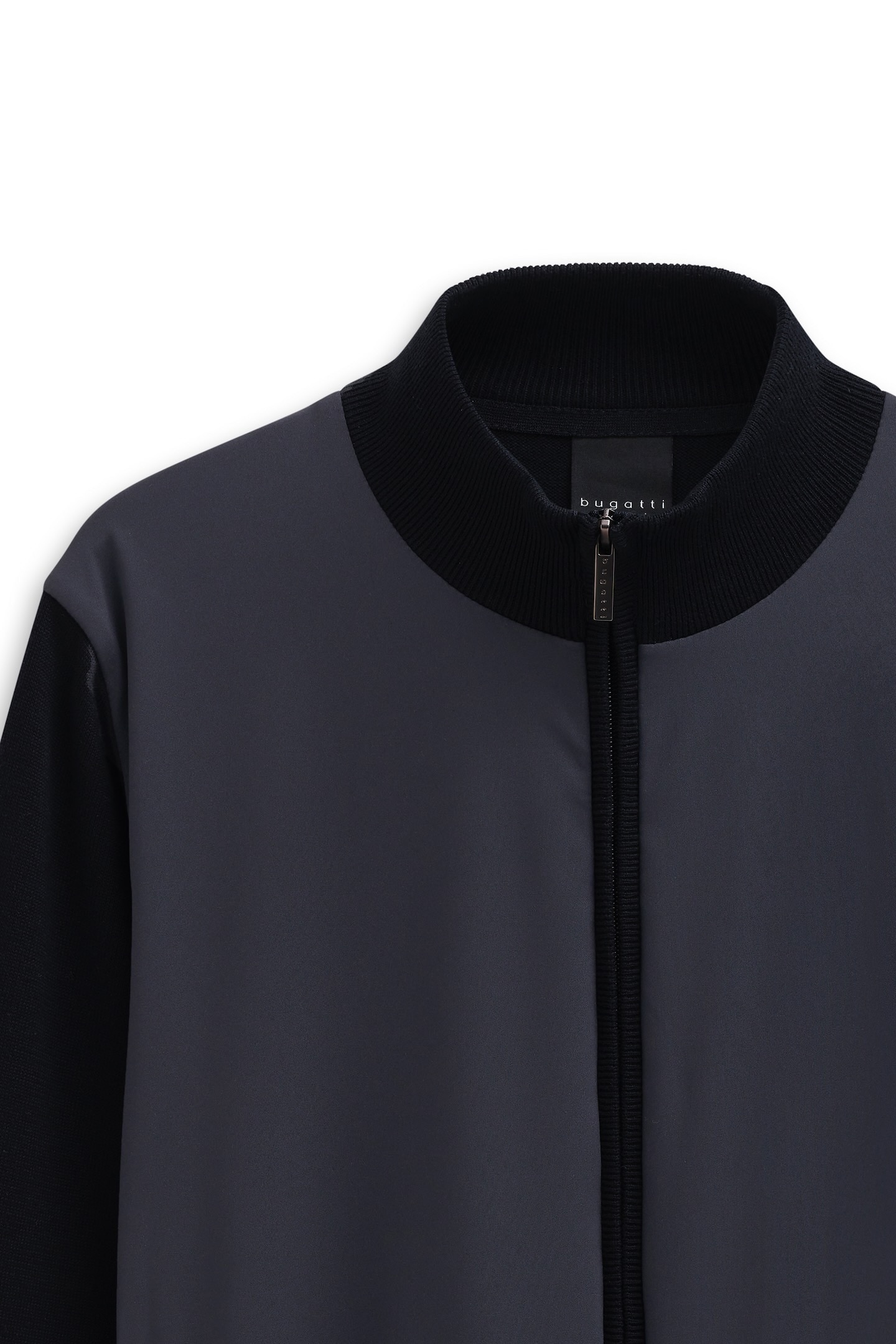 bugatti Strickjacke »Regular Fit«, mit Stehkragen und Reißverschlusstaschen