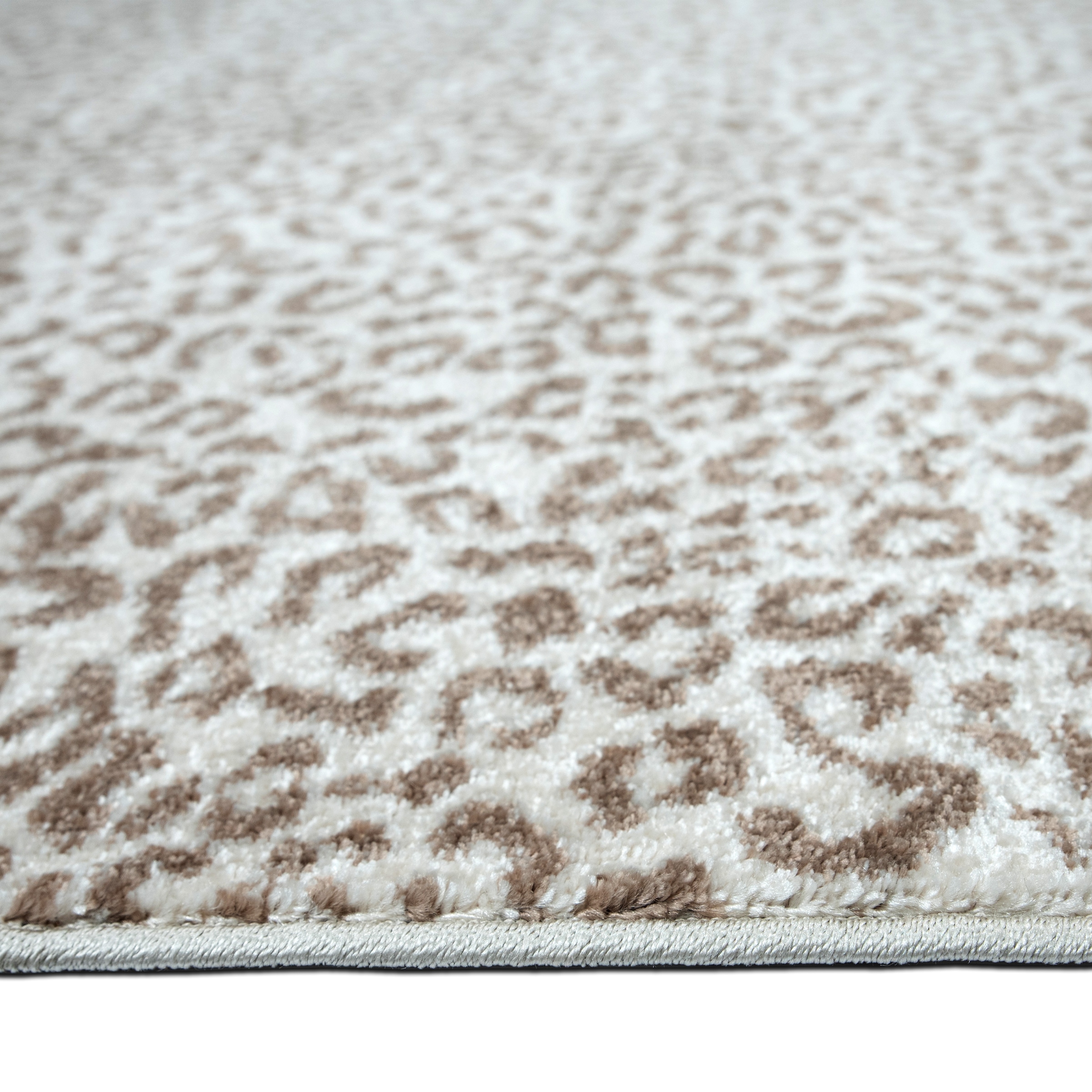 OTTO home Teppich »Fynna, Leoparden-Muster, Animal Print, modern« rechteckig 9 mm Höhe Leo, besonders weicher Flor, Wohnzimmer, Schlafzimmer, Esszimmer