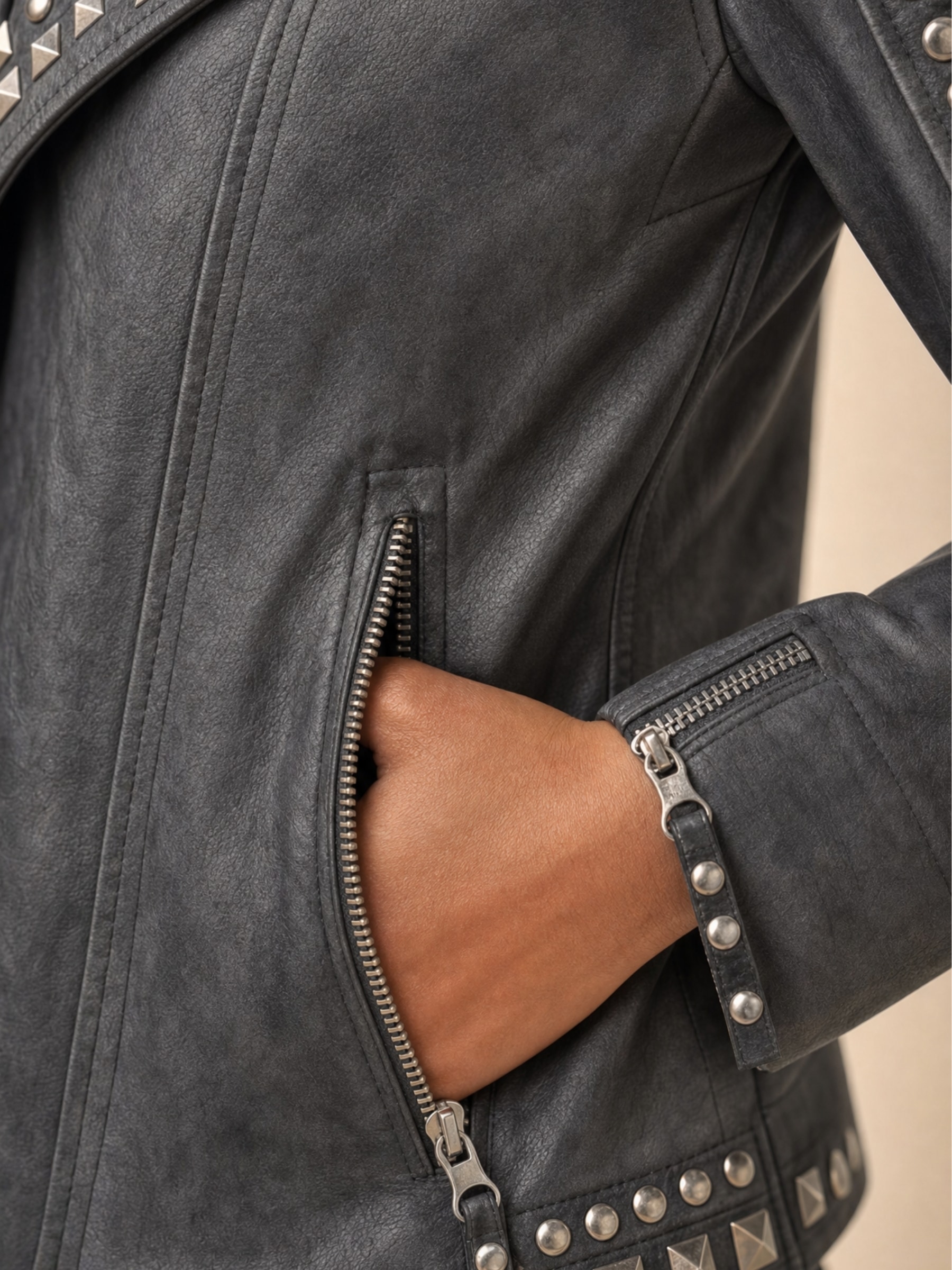 RICANO Bikerjacke »Lederjacke studd« Handgefertigt aus echtem Leder