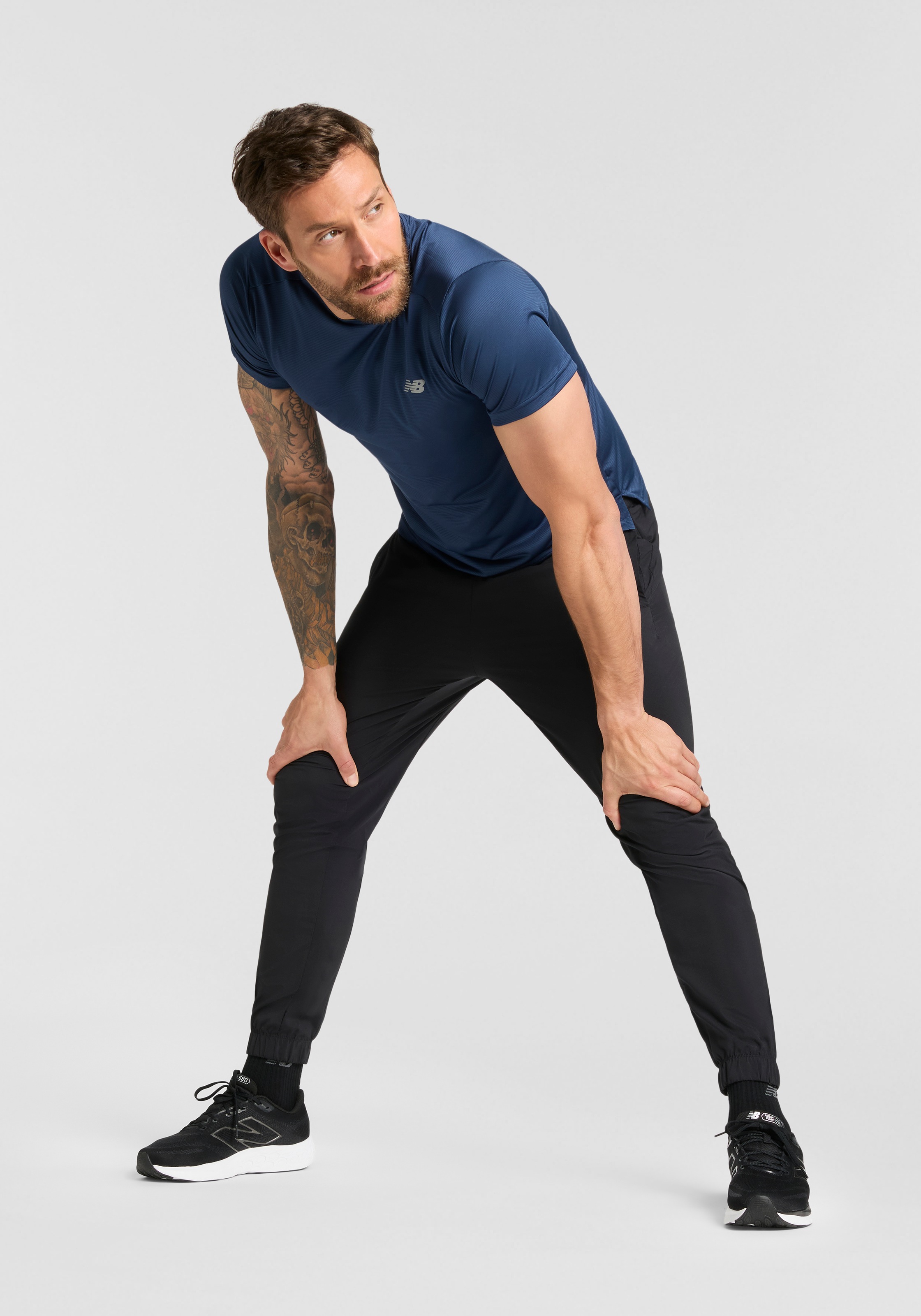 New Balance Laufshirt »SPORT ESSENTIAL T-SHIRT« Regular Fit, kurze Ärmel, mit Rundhalsausschnitt