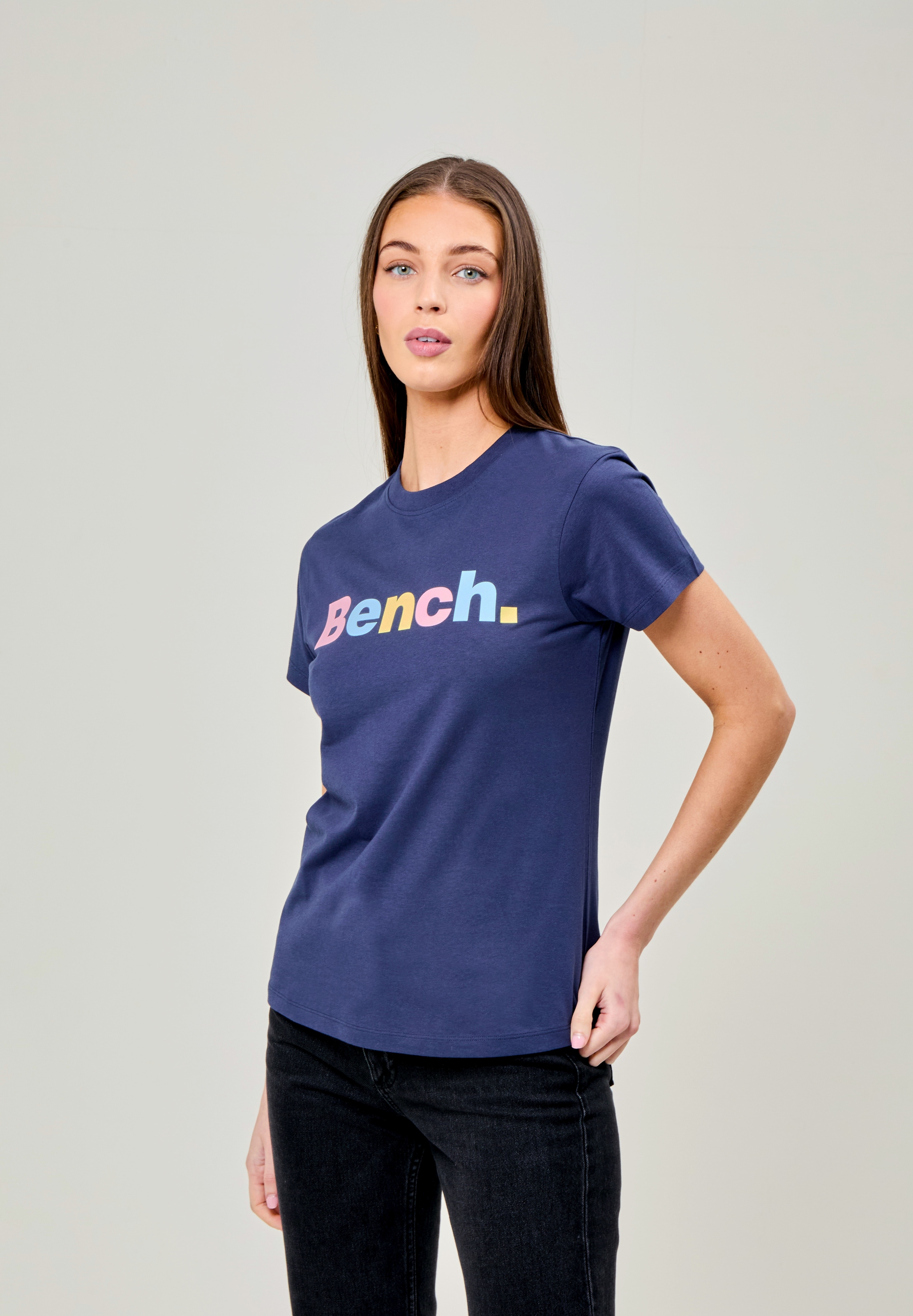 Bench. Rundhalsshirt »ELIO«