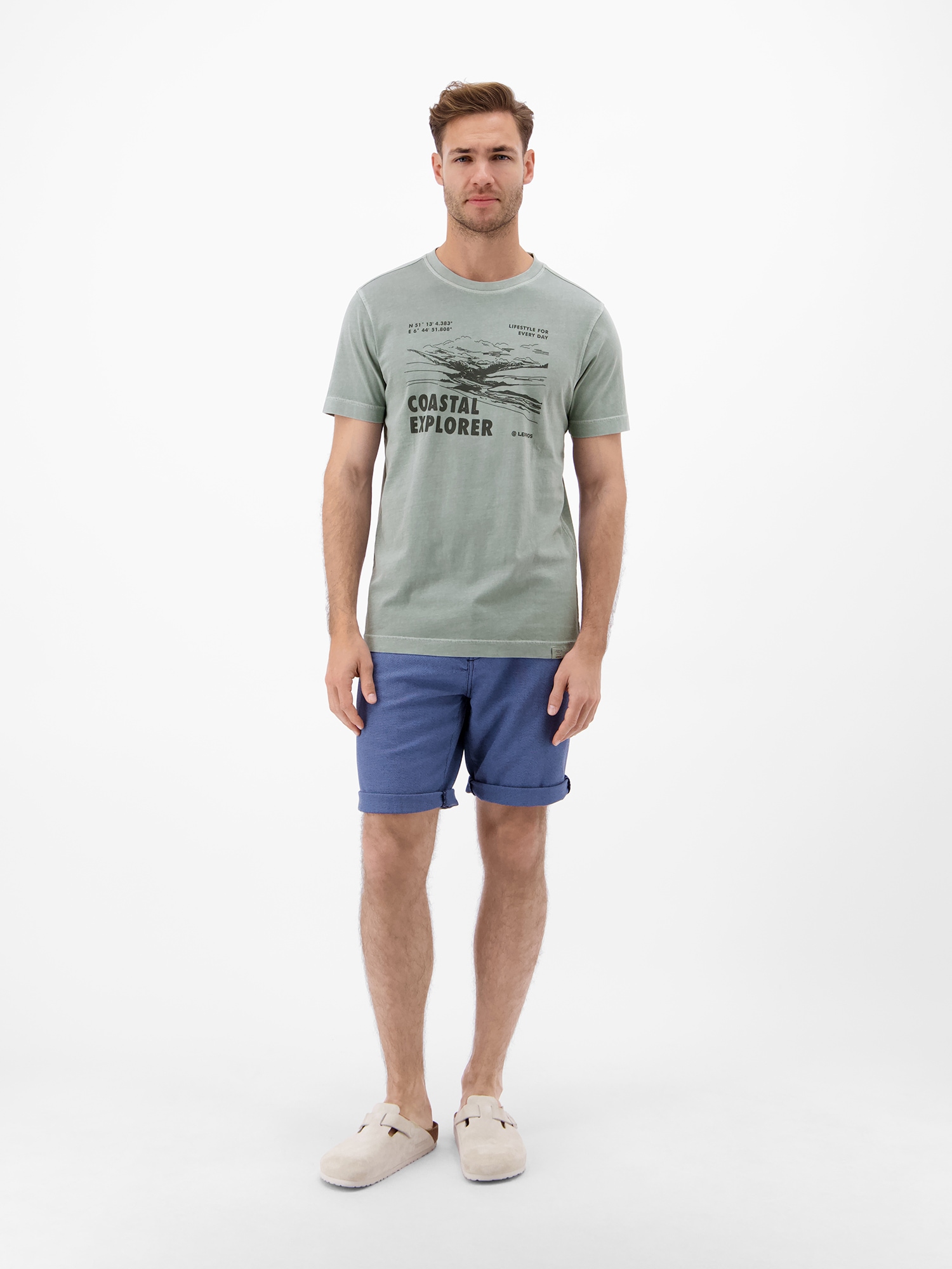 LERROS T-Shirt »T-Shirt mit O-Neck und Frontprint«