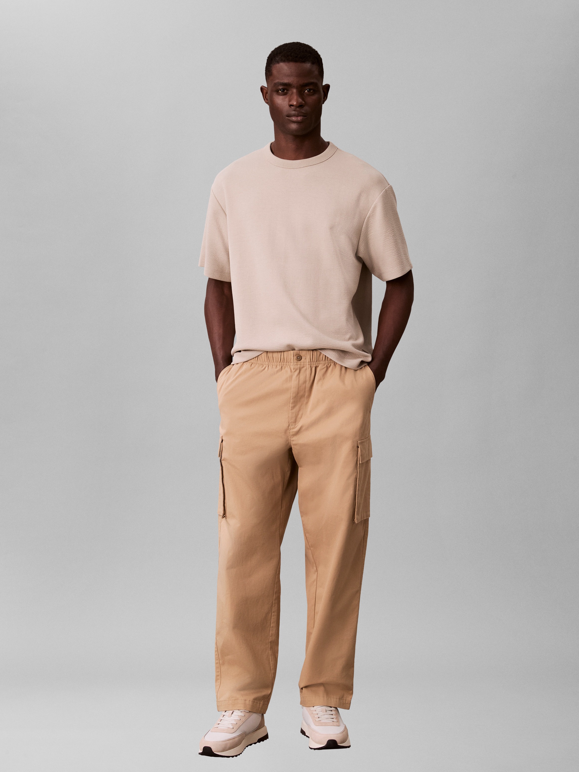 Calvin Klein Jeans Cargohose »CO PULL ON STRAIGHT CARGO PANT«  in Unifarbe