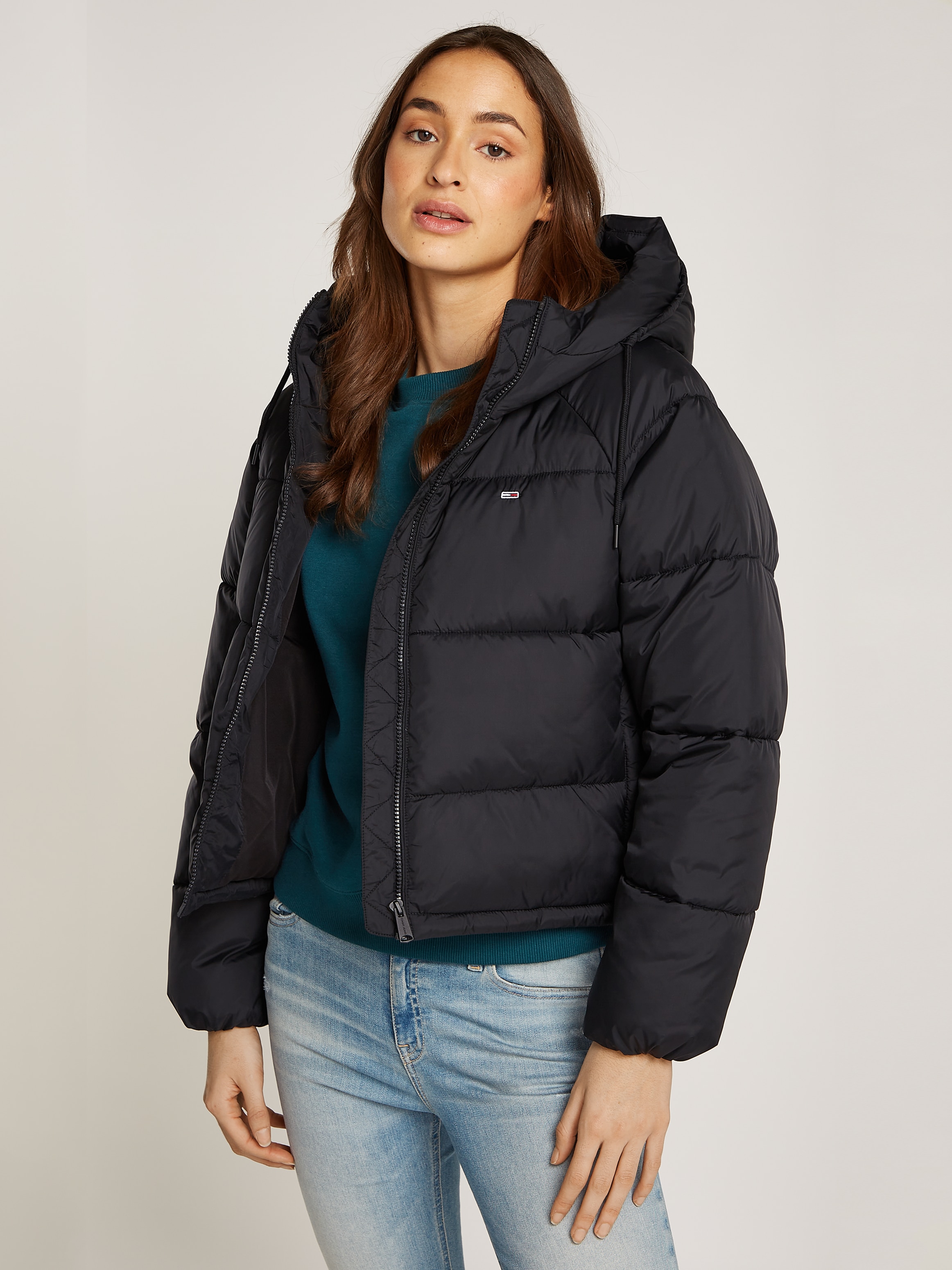 Tommy Jeans Steppjacke »TJW ASPEN PUFFER EXT«, mit Kapuze, mit Logostickerei