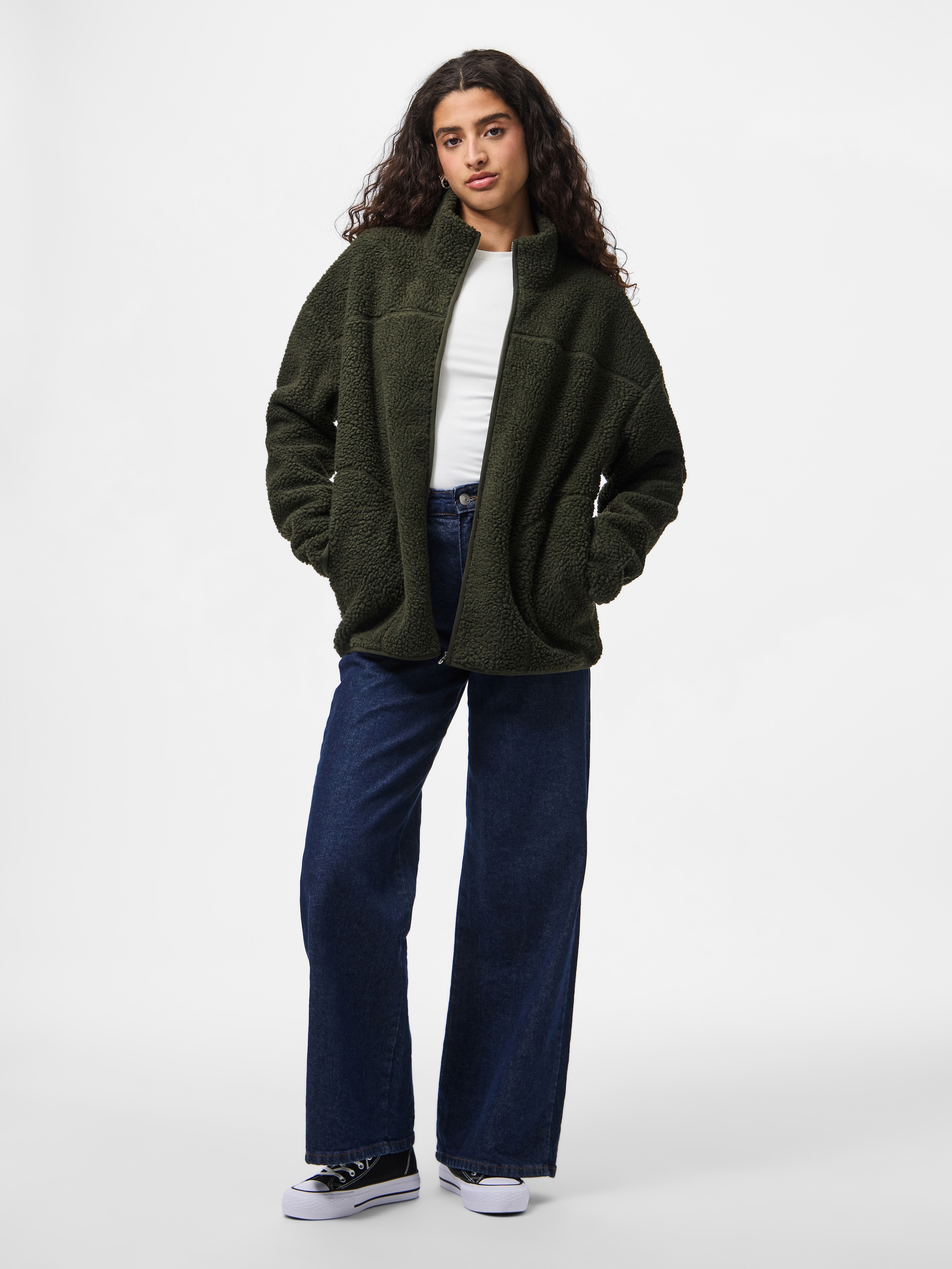 pieces Plüschjacke »PCSADIA LS TEDDY JACKET NOOS BC« Kunstfaser