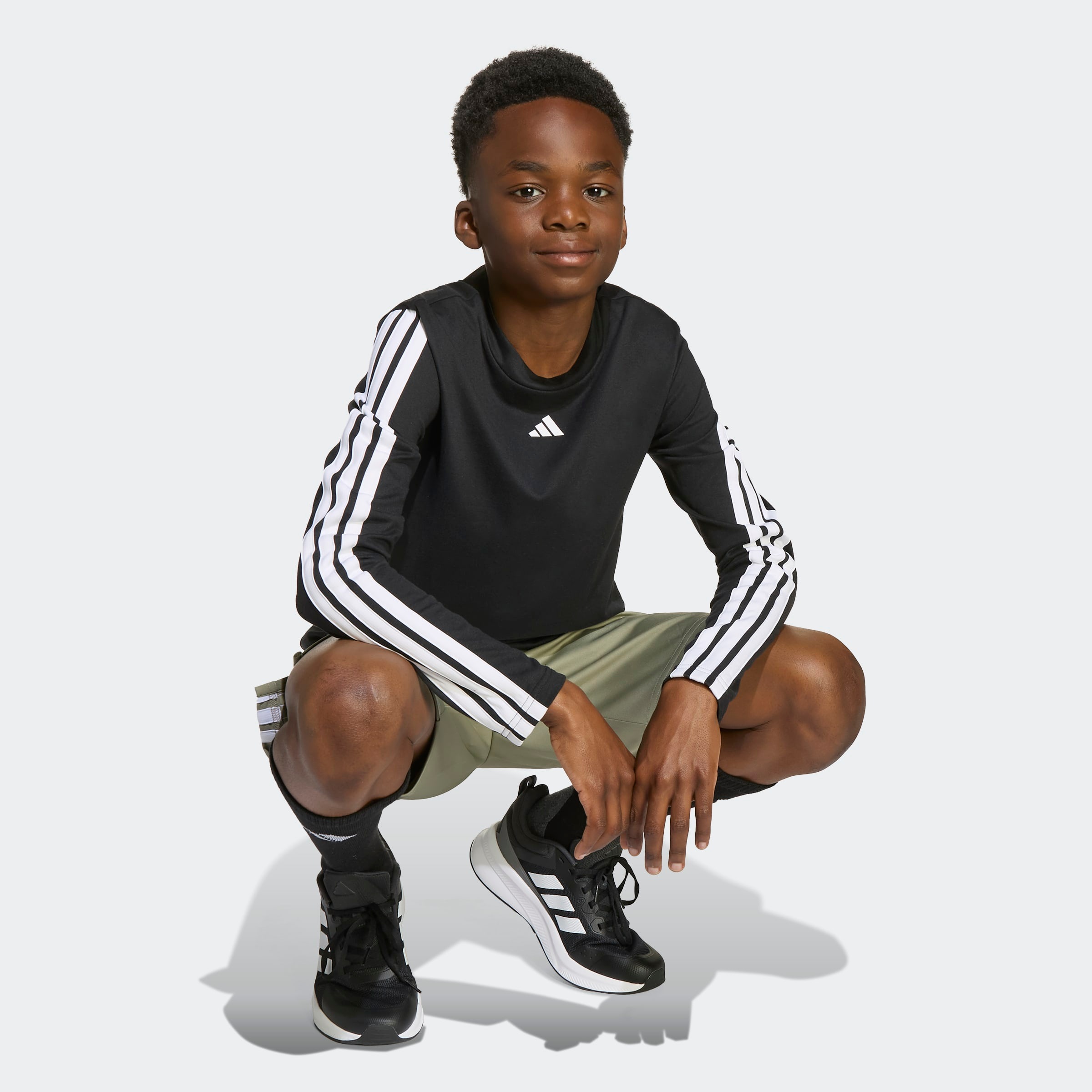 adidas Sportswear Funktionsshirt »TRAIN ESSENTIALS LONGSLEEVE KINDER« für Kinder, mit climacool® Technologie, Rundhalsausschnitt
