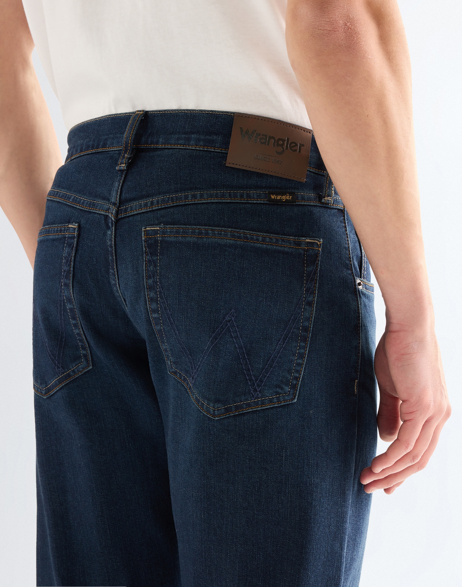 Wrangler Tapered-fit-Jeans »Foundation« Tapered fit