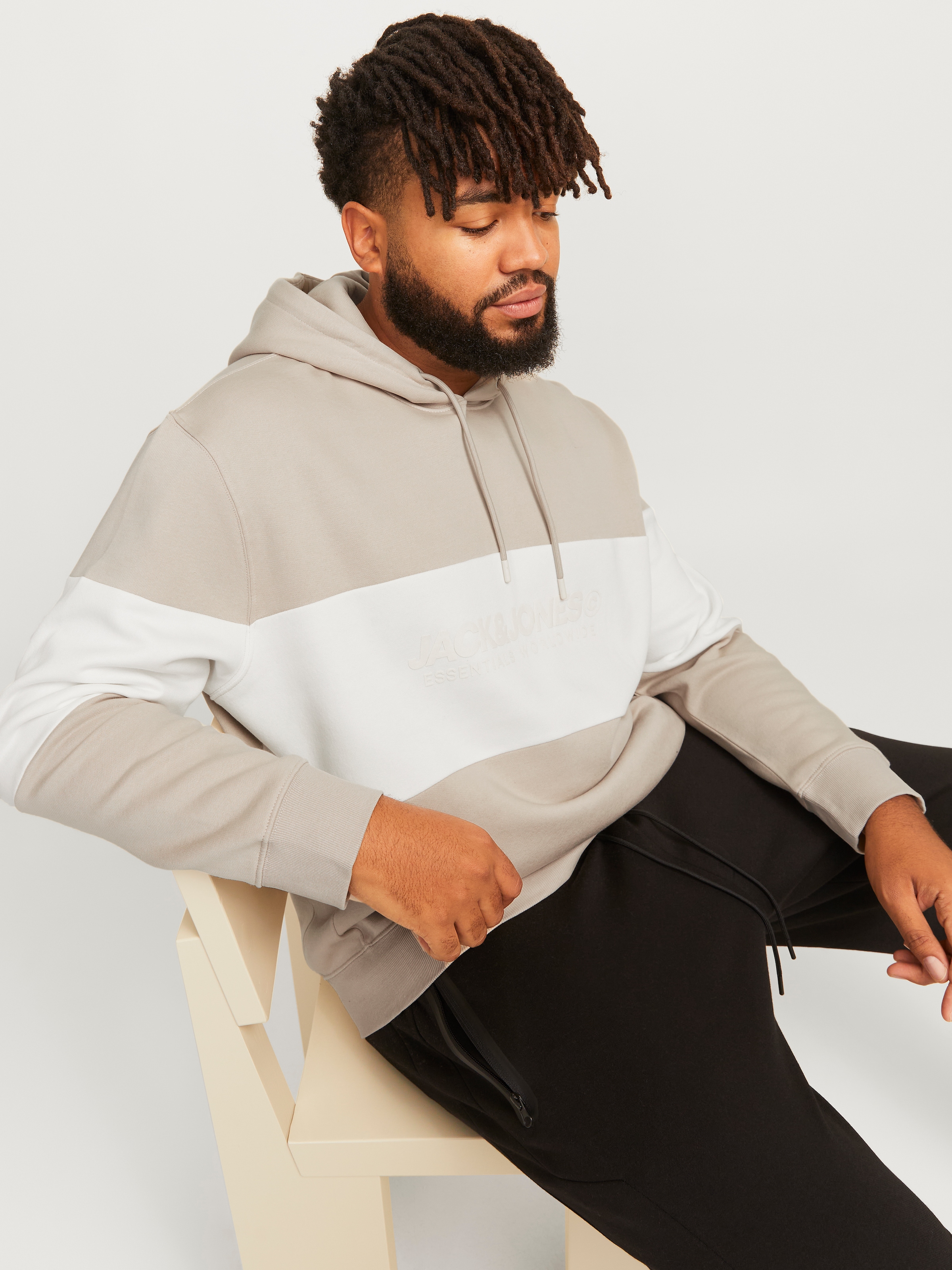 Jack & Jones PlusSize Kapuzensweatshirt »JJELEGACY BLOCKING SWEAT HOOD NOOS PLS«