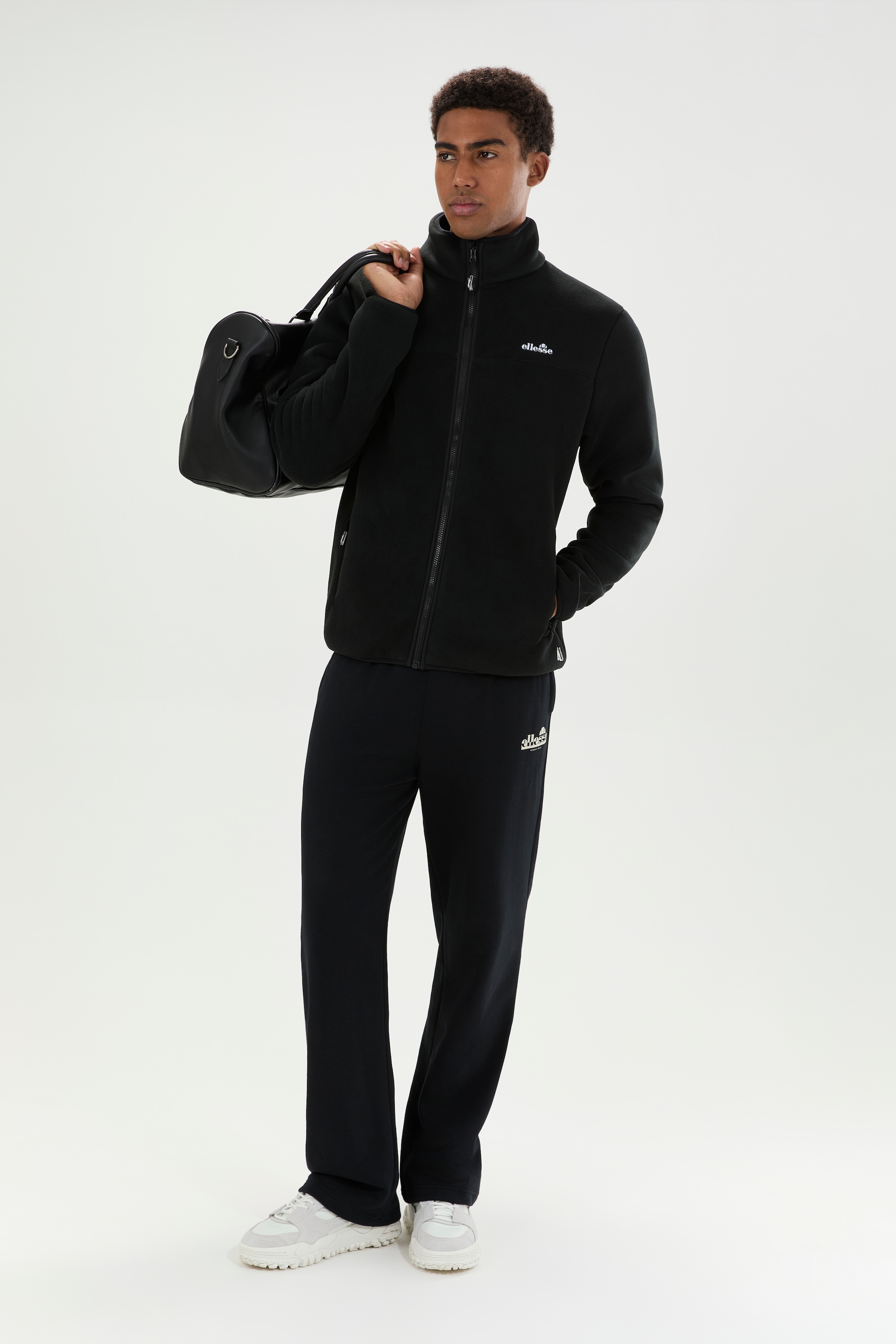 Ellesse Fleecejacke »MONTERRAS FZ JACKET« Weiches Sherpa-Fleece, Sportliche Kontrastdetails, Silikonlogo