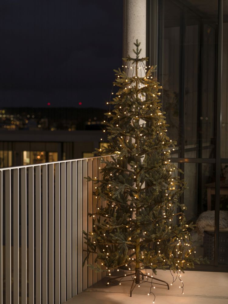 KONSTSMIDE LED-Baummantel »Weihnachtsdeko aussen, Christbaumschmuck«, Ring Ø 17, mit Globes, 8 Stränge à 70 Dioden, vormontiert, 560 Dioden