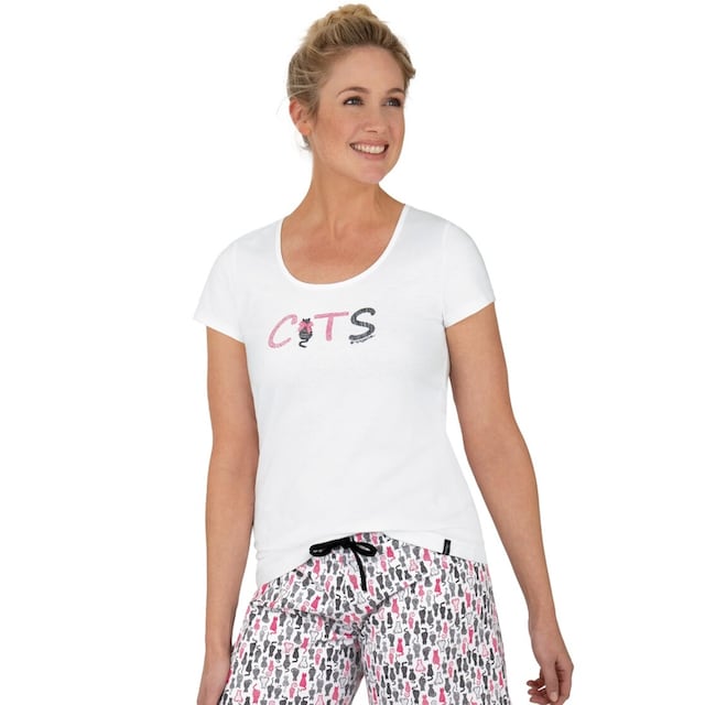 Trigema T-Shirt »TRIGEMA Schlafshirt mit Cats-Schriftzug« bei OTTOversand