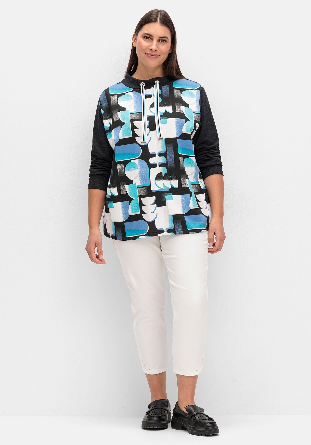 Sheego Sweatshirt »Sweatshirt mit Stehkragen und Grafikprint«