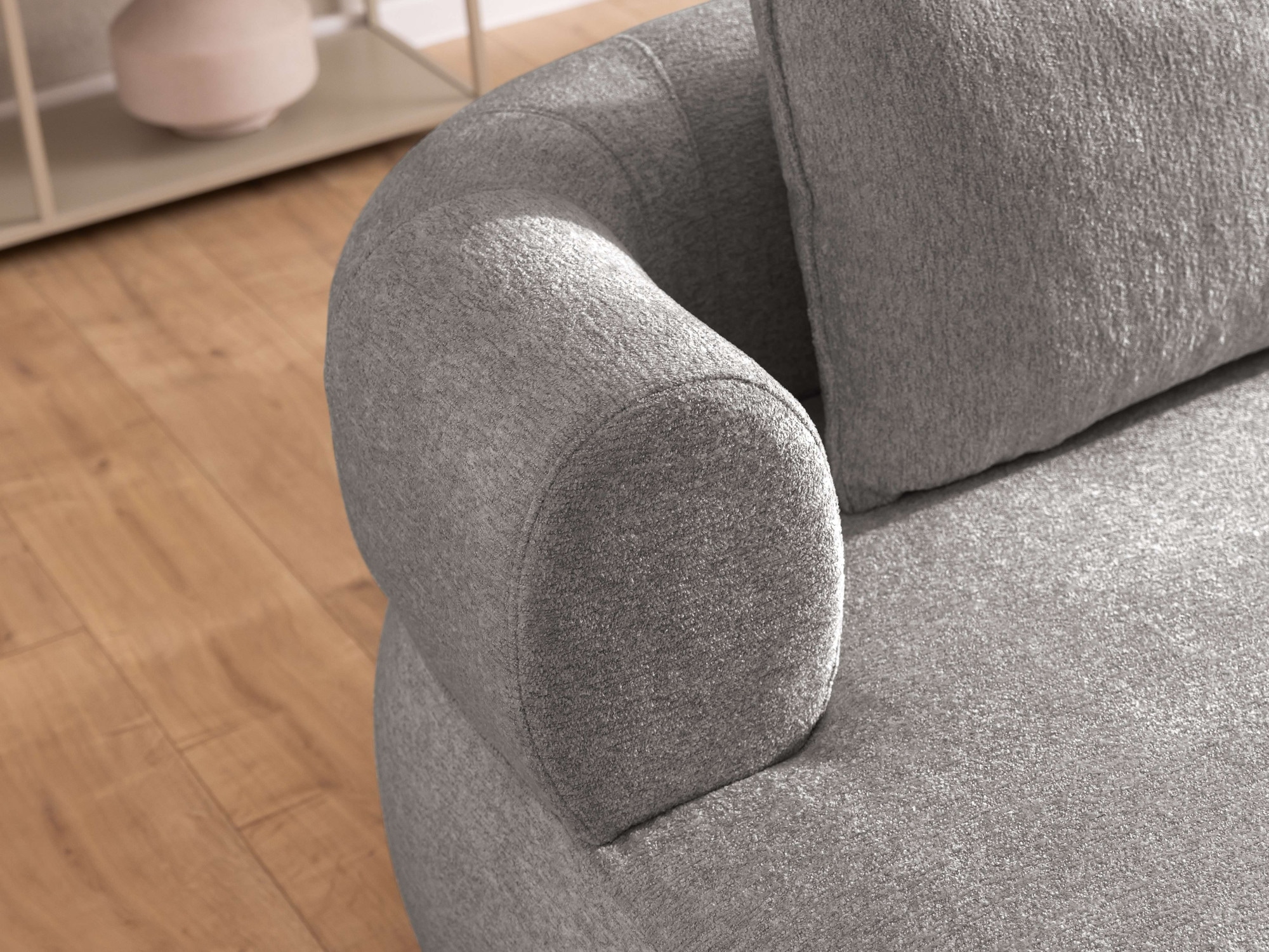 Home affaire Big-Sofa »LUSSAC 4-Sitzer Design-Sofa mit Zierkissen, Maße B/T/H: 242/123/78 cm« hoher Sitzkomfort und modernes Design, Sofa ohne Bettfunktion