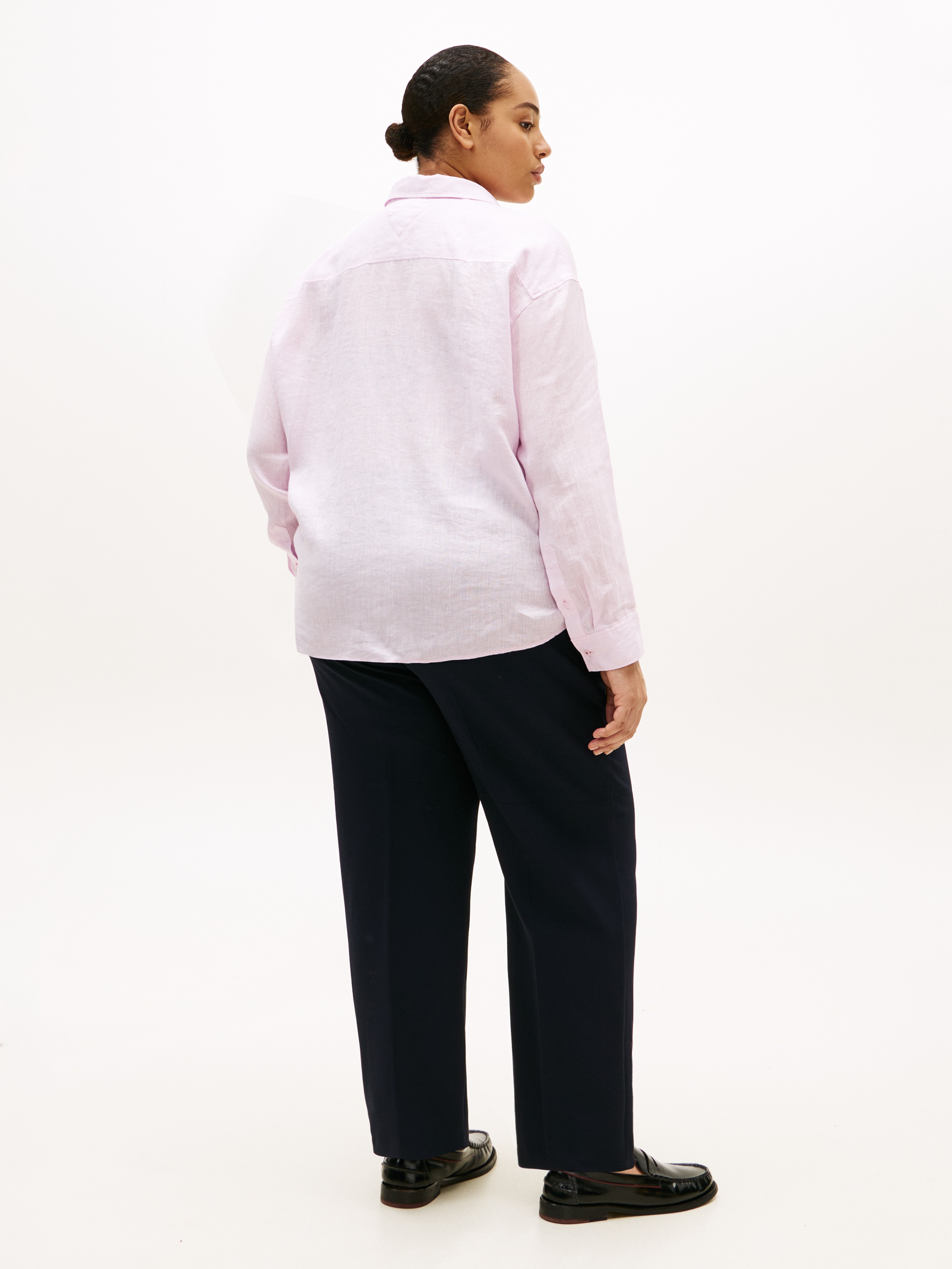 Tommy Hilfiger Curve Langarmbluse »CRV ESS LINEN ROUND HEM SHIRT« in großen Größen, oversize