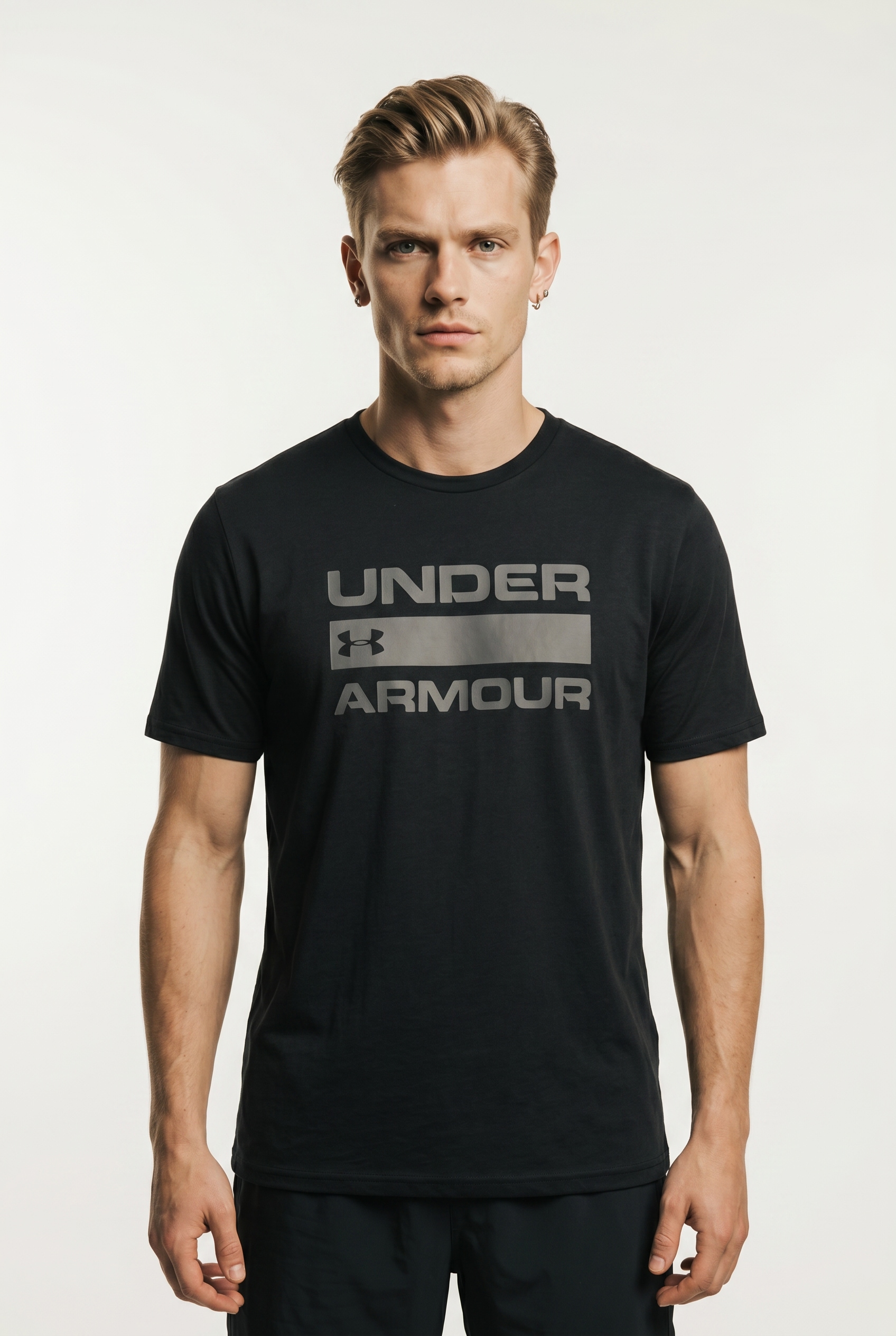 Under Armour® T-Shirt »UA TEAM ISSUE WORDMARK SS« leichtes Kurzarmdesign, Rundhalsausschnitt