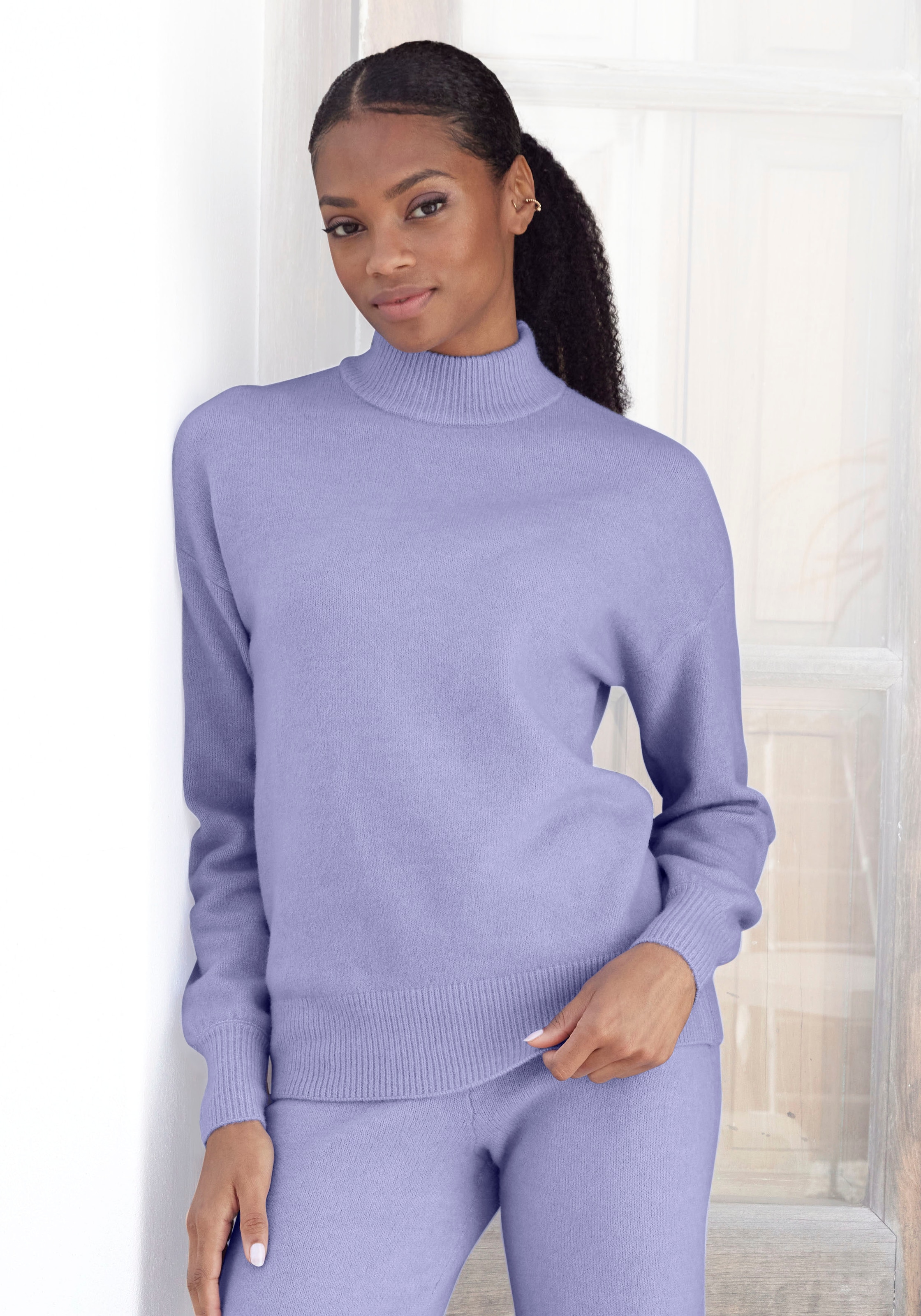 LASCANA Strickpullover, mit Stehkragen und Rippbündchen, Loungewear