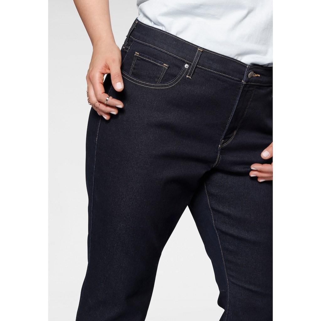 Levi's® Plus Bootcut-Jeans »315«